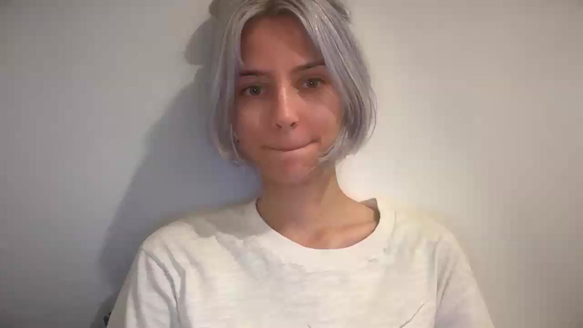 Gallery image thumbnail from LLuckyGirl's myfreecams stream on, 09/03/2026, 07:30 image 1 of 20