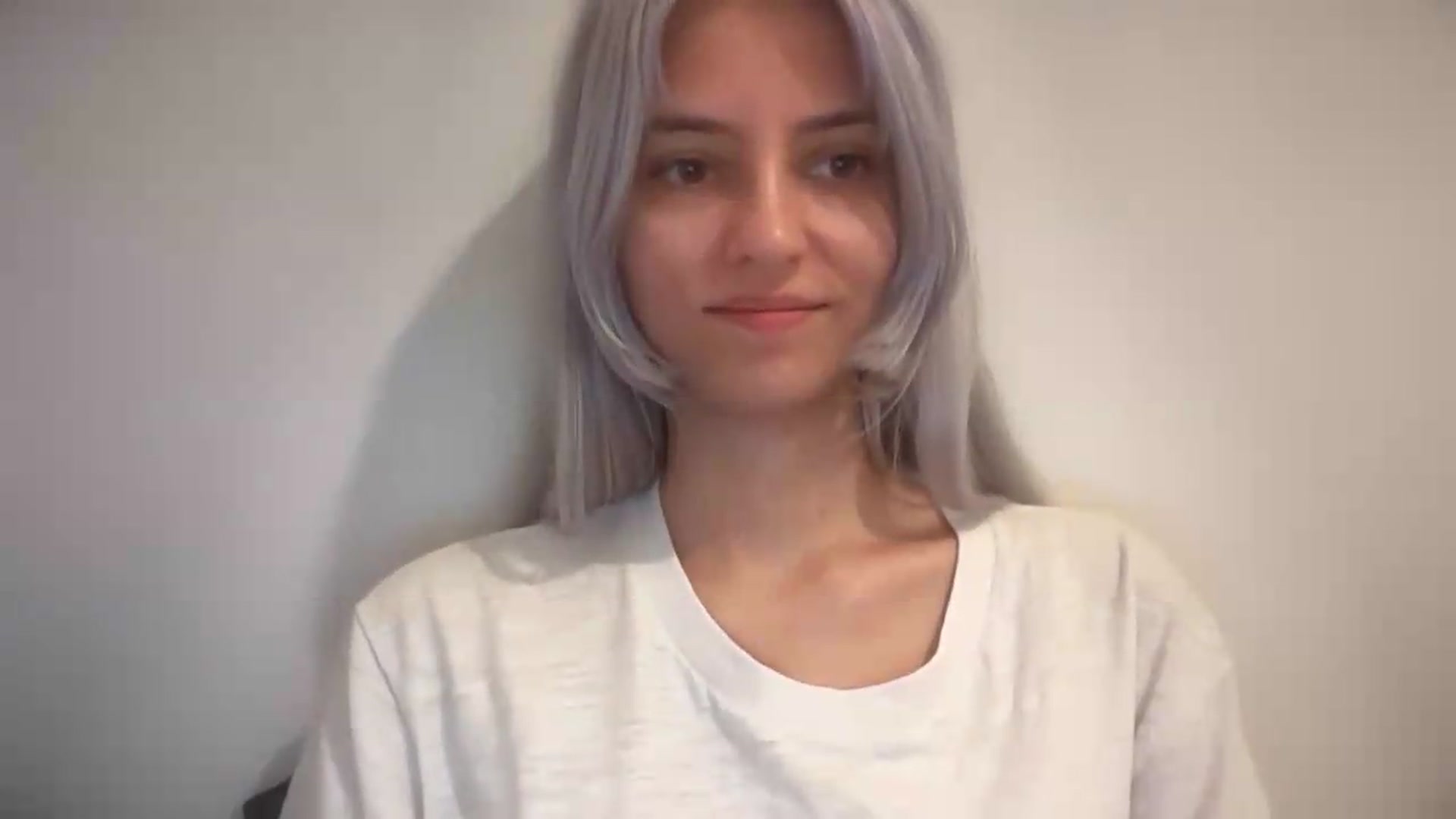 Gallery image thumbnail from LLuckyGirl's myfreecams stream on, 09/04/2026, 15:14 image 9 of 20