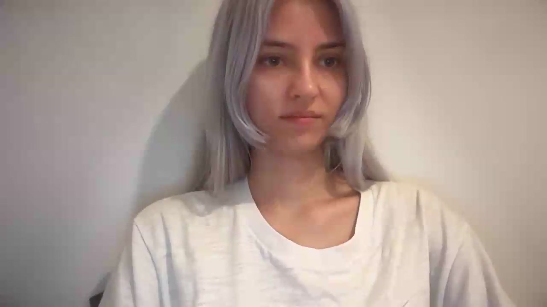 Gallery image thumbnail from LLuckyGirl's myfreecams stream on, 09/04/2026, 15:14 image 14 of 20