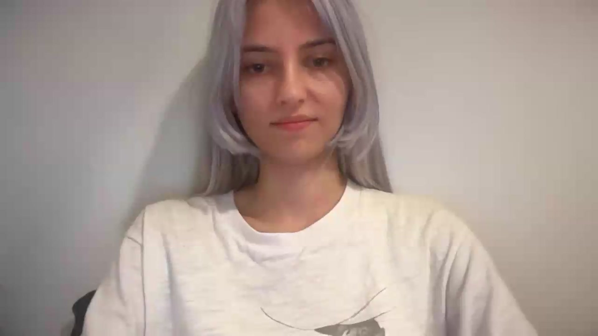 Gallery image thumbnail from LLuckyGirl's myfreecams stream on, 09/04/2026, 17:02 image 6 of 20