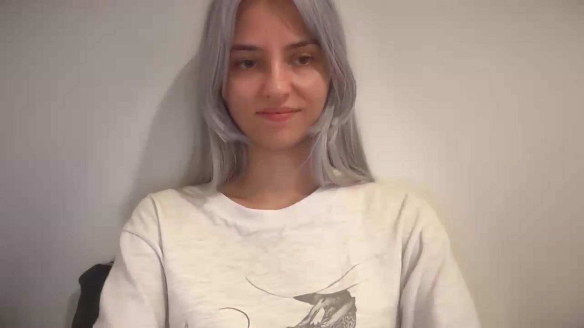 Gallery image thumbnail from LLuckyGirl's myfreecams stream on, 09/04/2026, 17:02 image 11 of 20