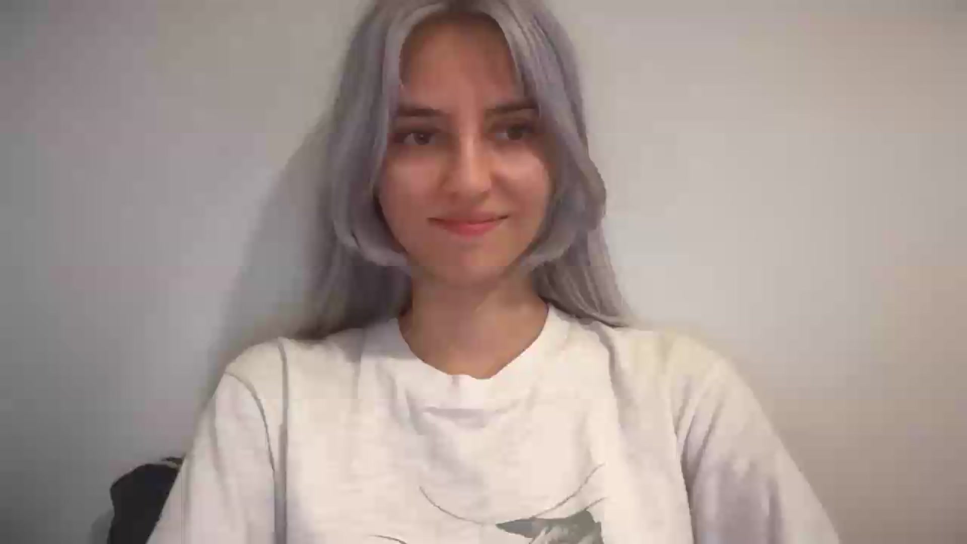 Gallery image thumbnail from LLuckyGirl's myfreecams stream on, 09/04/2026, 17:41 image 1 of 20