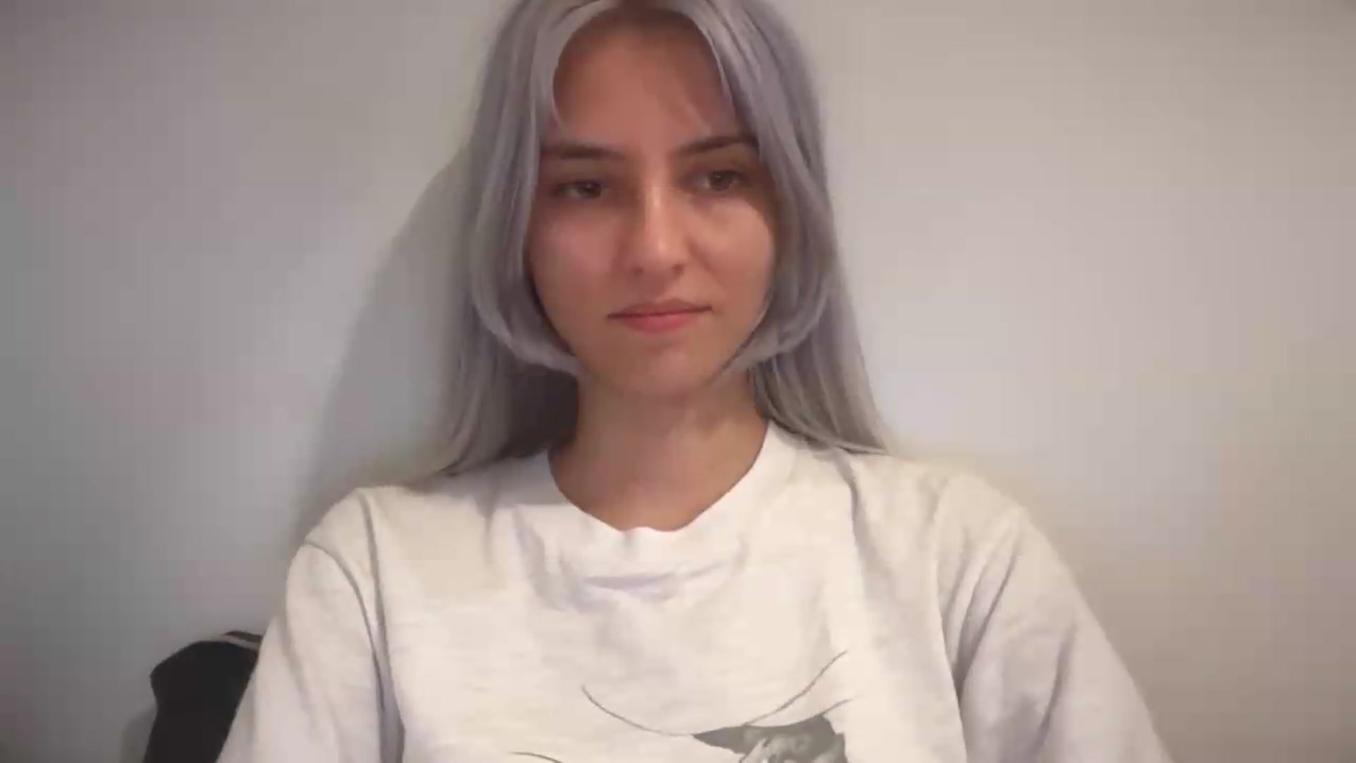 Gallery image thumbnail from LLuckyGirl's myfreecams stream on, 09/04/2026, 17:41 image 15 of 20