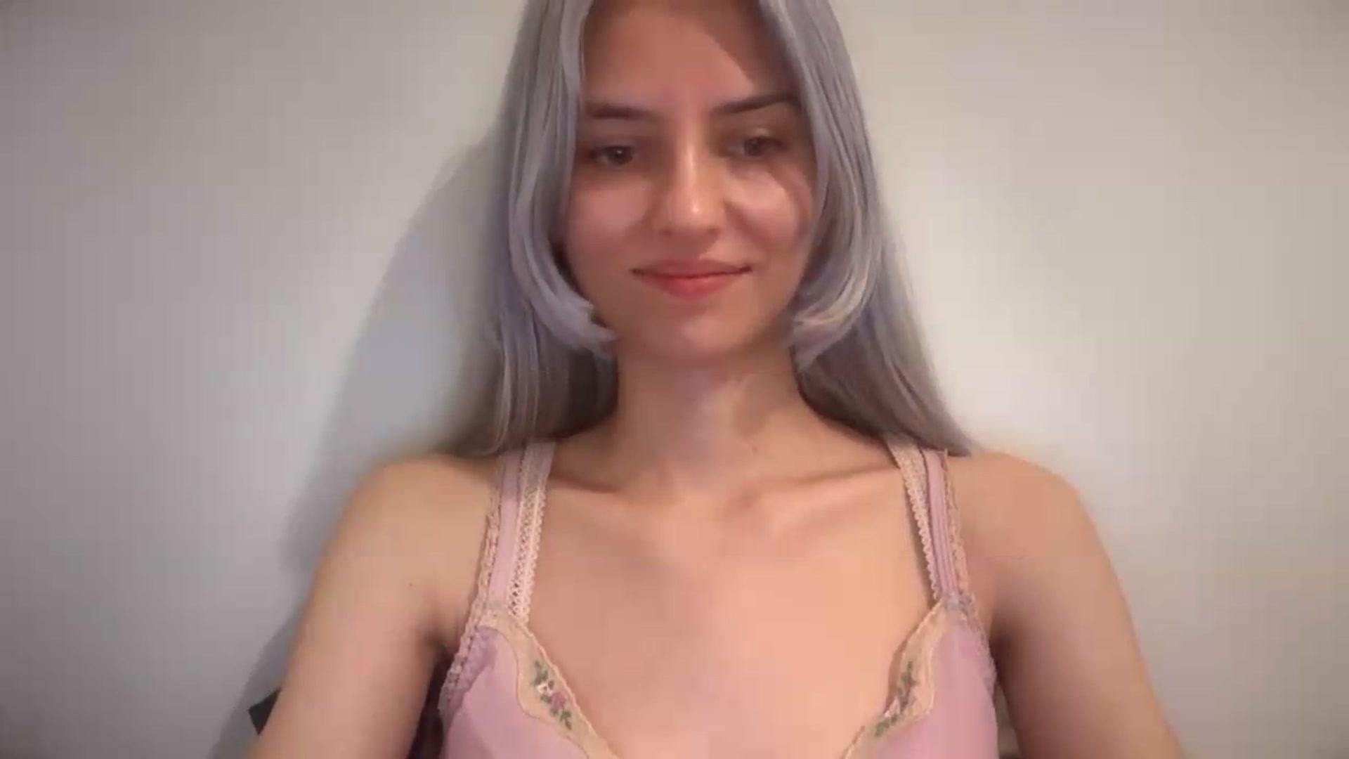 Gallery image thumbnail from LLuckyGirl's myfreecams stream on, 09/05/2026, 06:34 image 15 of 20