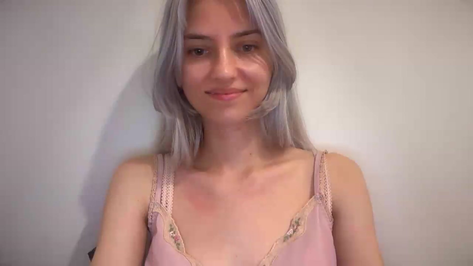 Gallery image thumbnail from LLuckyGirl's myfreecams stream on, 09/05/2026, 08:03 image 17 of 20