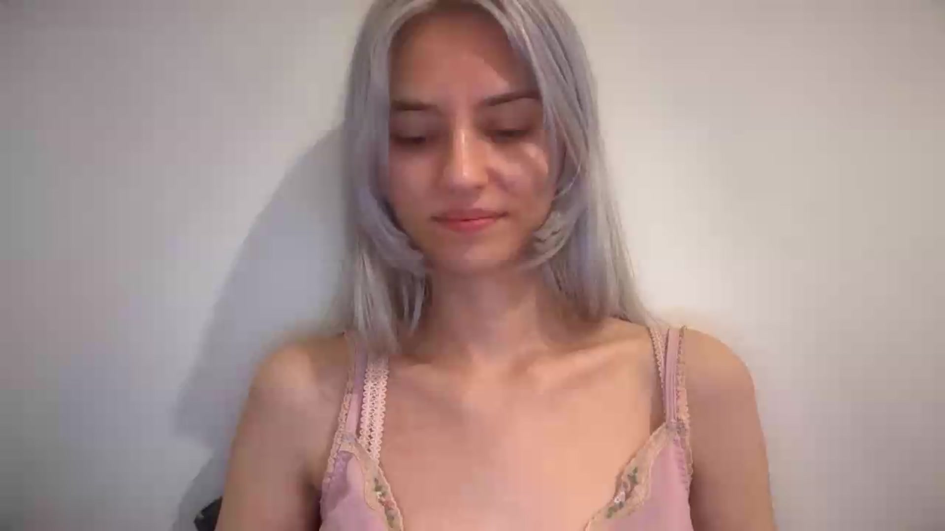 Gallery image thumbnail from LLuckyGirl's myfreecams stream on, 09/05/2026, 08:03 image 12 of 20