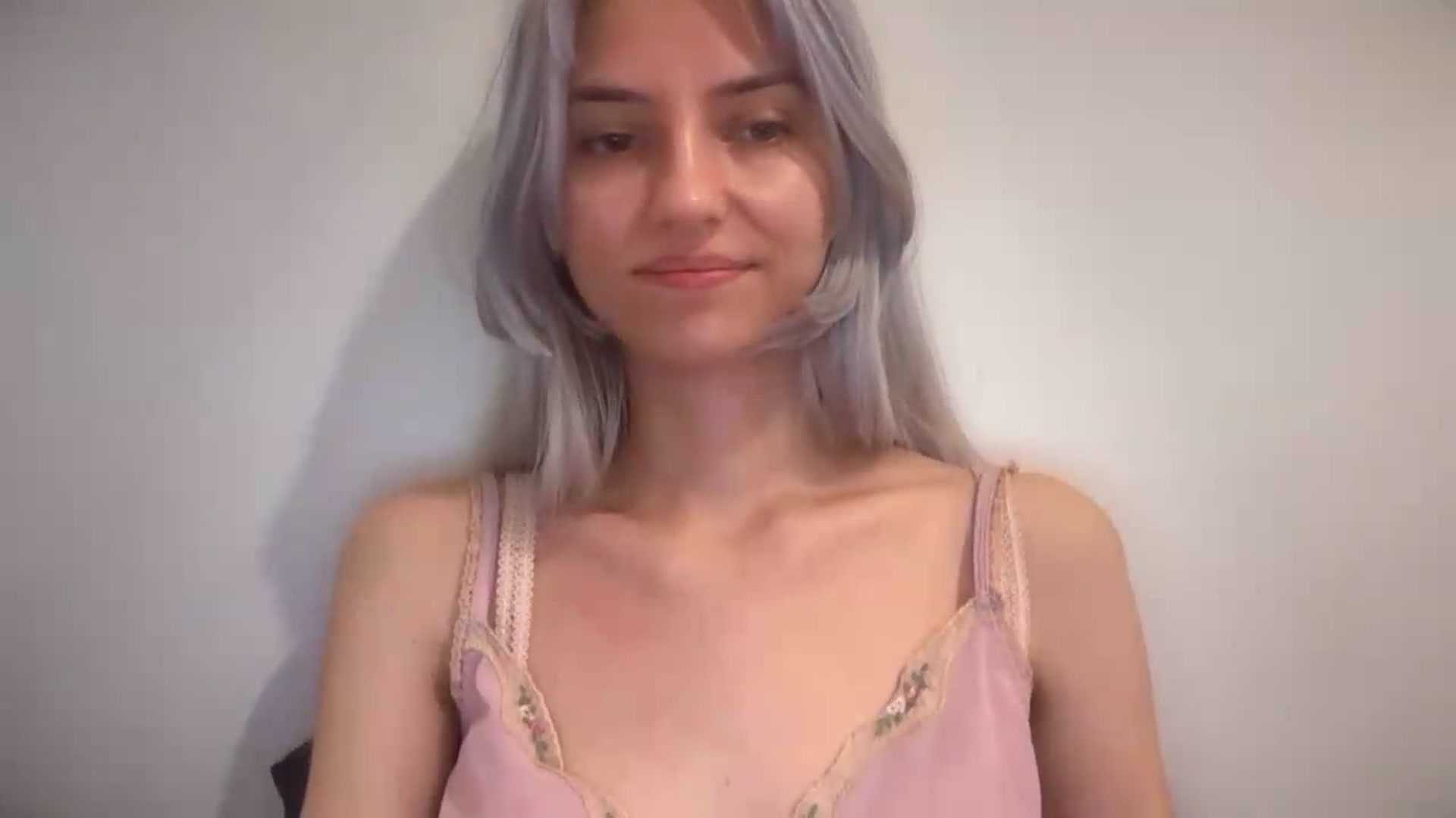 Gallery image thumbnail from LLuckyGirl's myfreecams stream on, 09/05/2026, 08:03 image 19 of 20