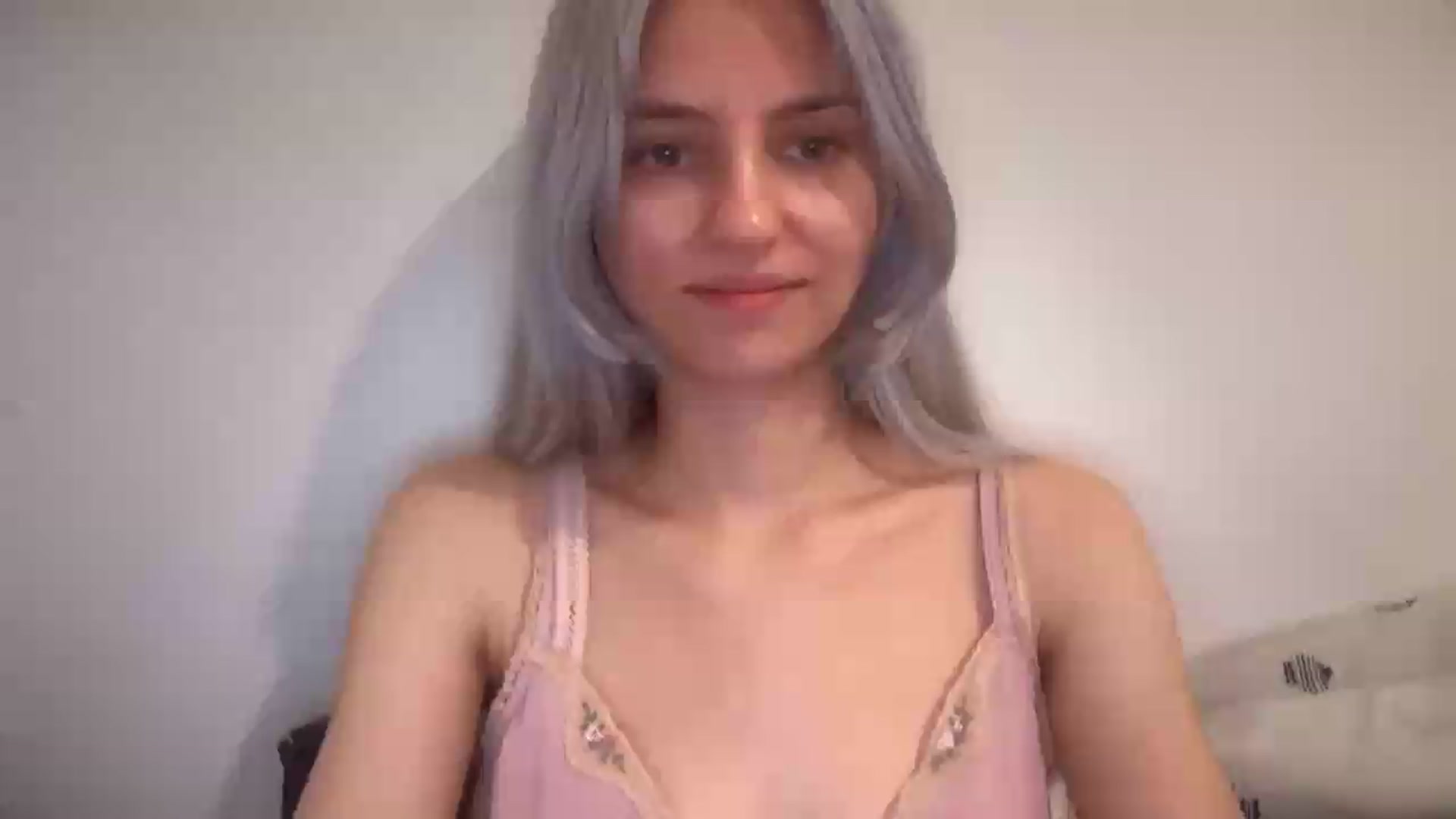 Gallery image thumbnail from LLuckyGirl's myfreecams stream on, 09/05/2026, 16:36 image 18 of 20