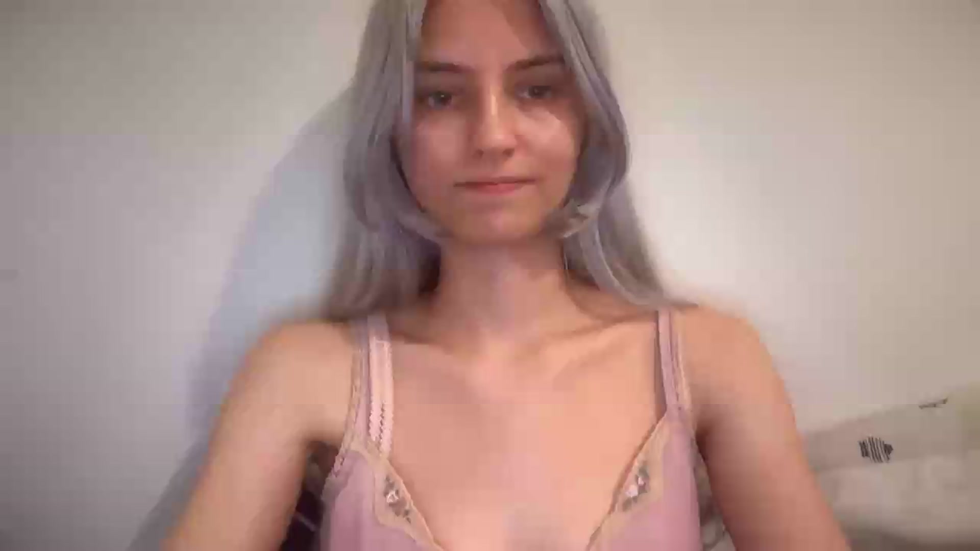 Gallery image thumbnail from LLuckyGirl's myfreecams stream on, 09/05/2026, 16:36 image 9 of 20