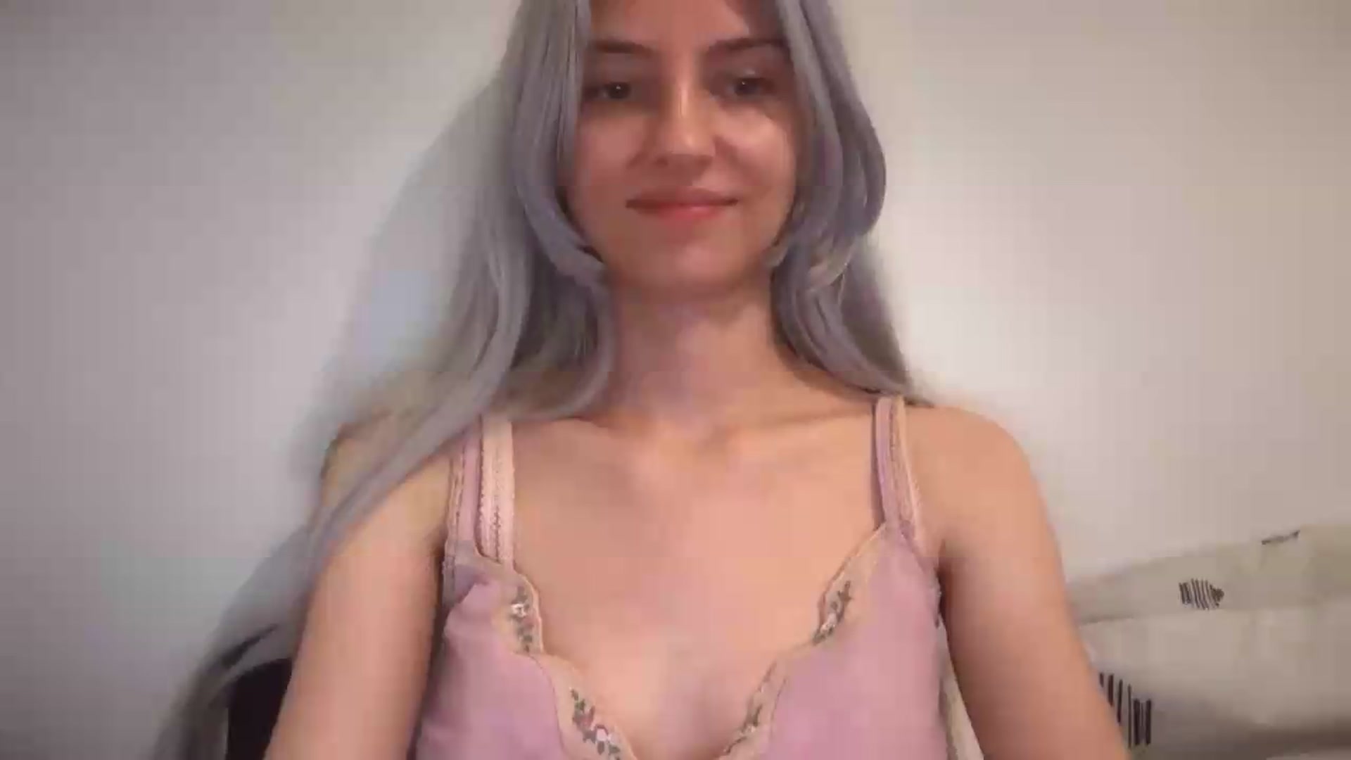 Gallery image thumbnail from LLuckyGirl's myfreecams stream on, 09/05/2026, 17:07 image 3 of 20