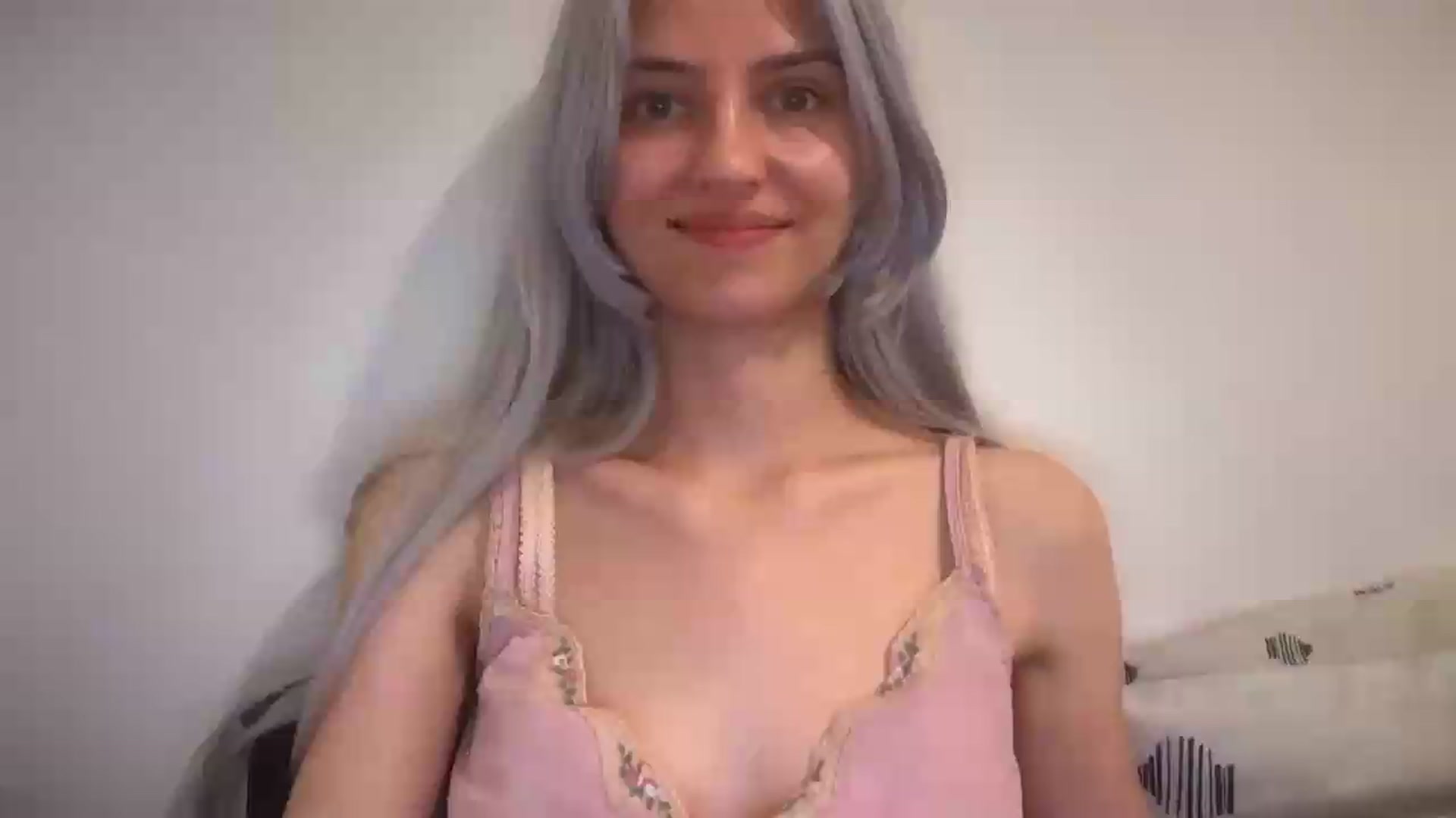 Gallery image thumbnail from LLuckyGirl's myfreecams stream on, 09/05/2026, 17:07 image 5 of 20