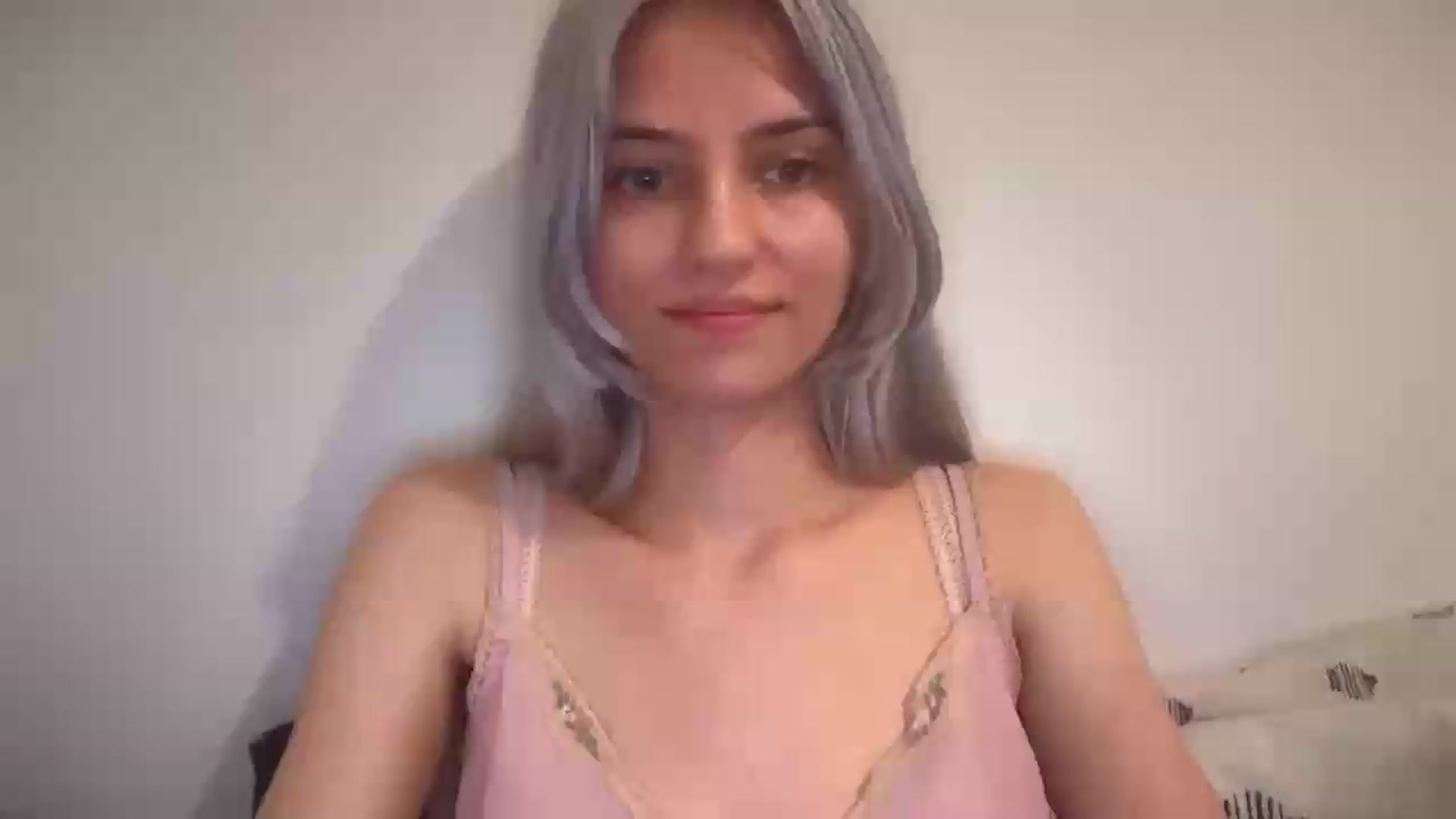 Gallery image thumbnail from LLuckyGirl's myfreecams stream on, 09/05/2026, 17:40 image 14 of 20