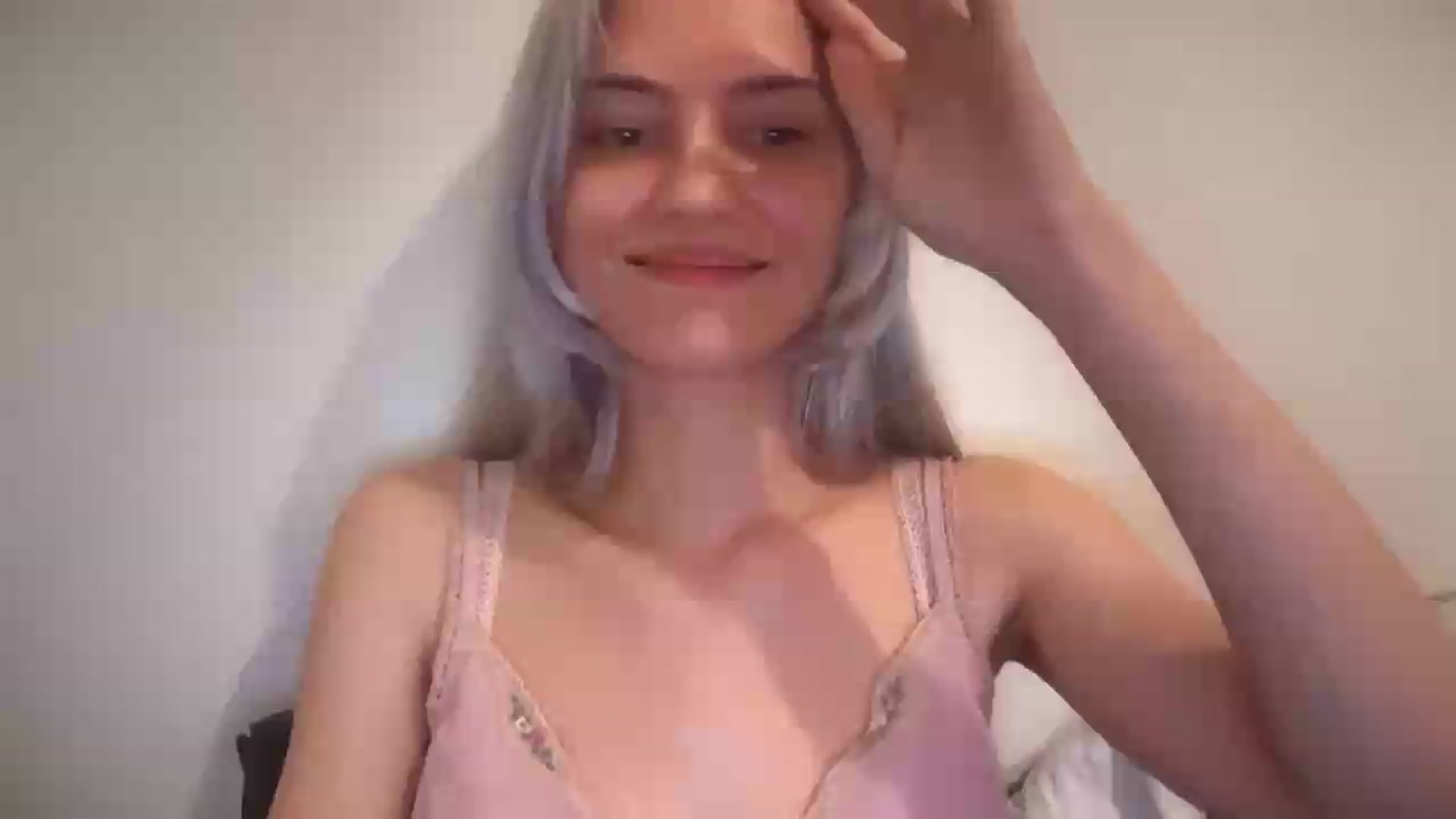 Gallery image thumbnail from LLuckyGirl's myfreecams stream on, 09/05/2026, 17:40 image 19 of 20