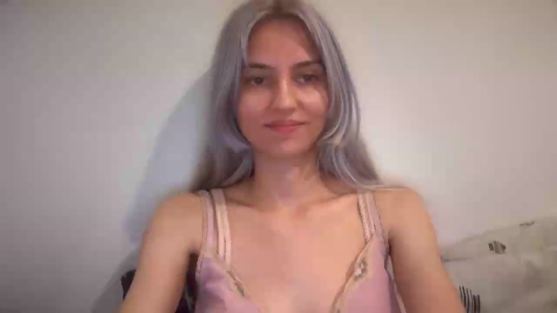 Gallery image thumbnail from LLuckyGirl's myfreecams stream on, 09/05/2026, 17:40 image 8 of 20