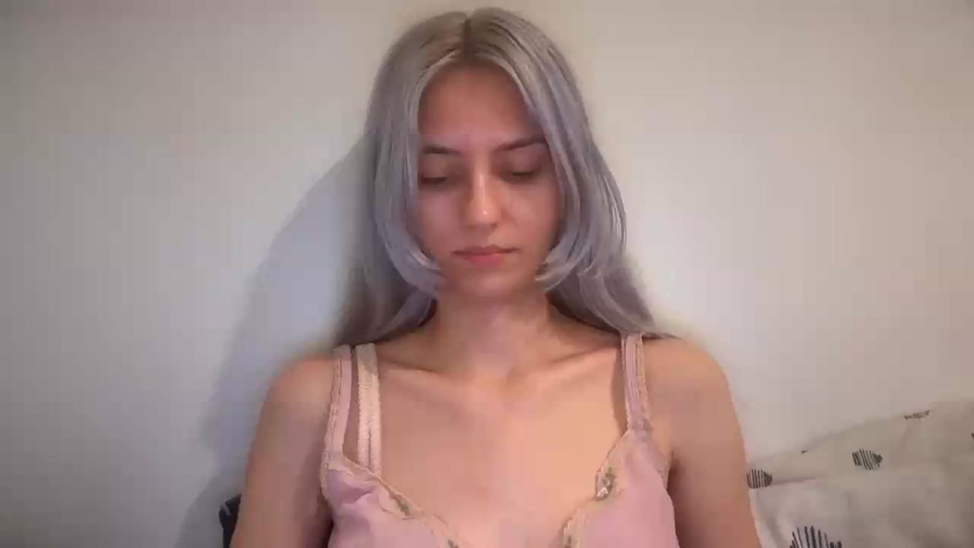 Gallery image thumbnail from LLuckyGirl's myfreecams stream on, 09/05/2026, 17:40 image 4 of 20