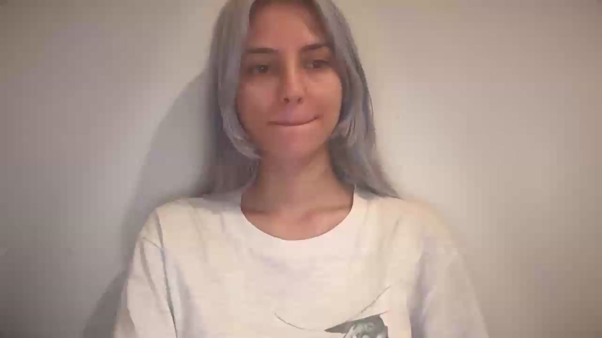 Gallery image thumbnail from LLuckyGirl's myfreecams stream on, 09/11/2026, 15:56 image 1 of 20