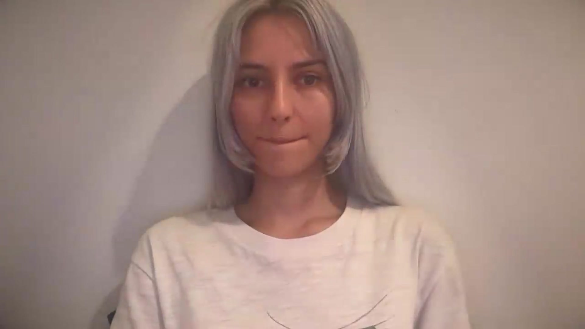 Gallery image thumbnail from LLuckyGirl's myfreecams stream on, 09/11/2026, 17:57 image 5 of 20