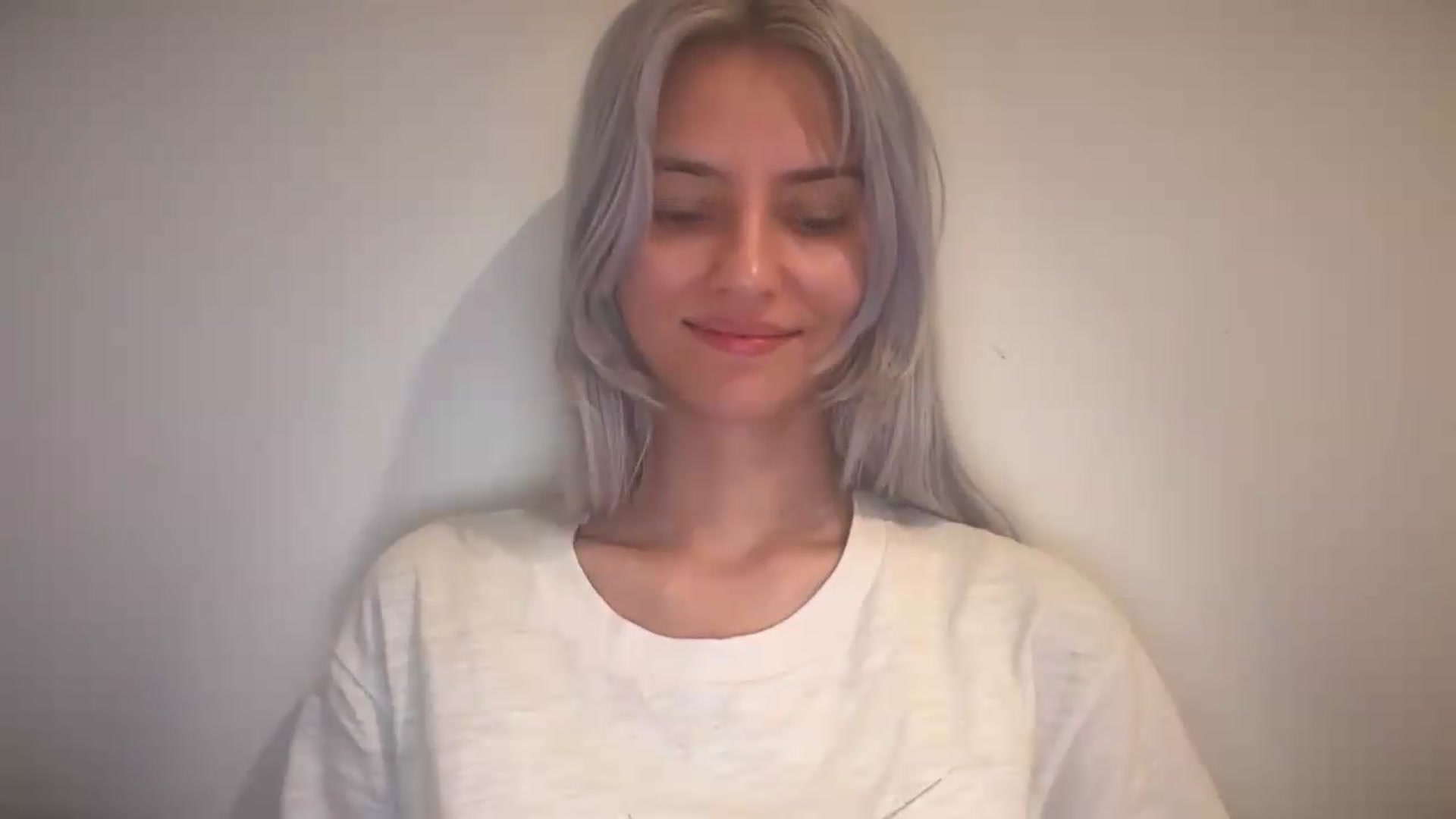 Gallery image thumbnail from LLuckyGirl's myfreecams stream on, 09/13/2026, 14:13 image 18 of 20