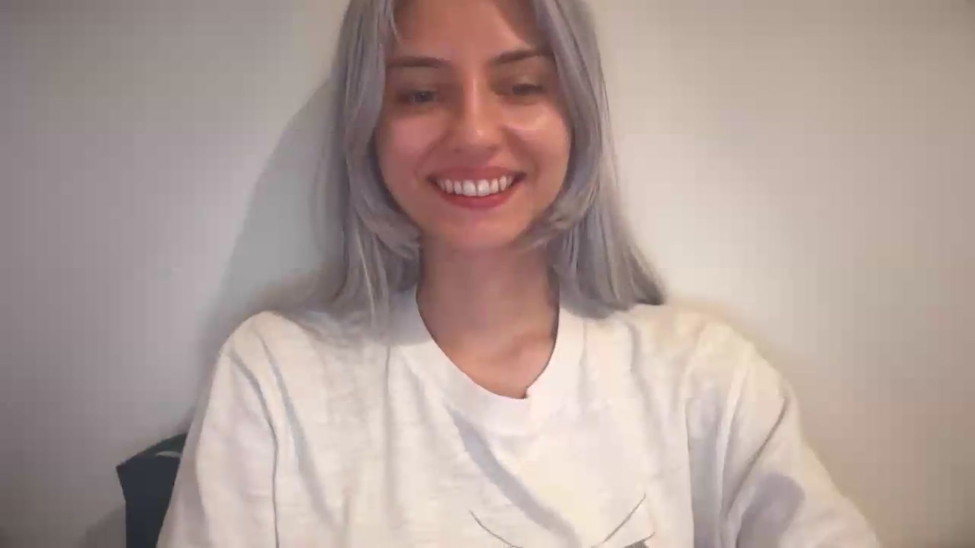 Gallery image thumbnail from LLuckyGirl's myfreecams stream on, 09/13/2026, 17:18 image 16 of 20