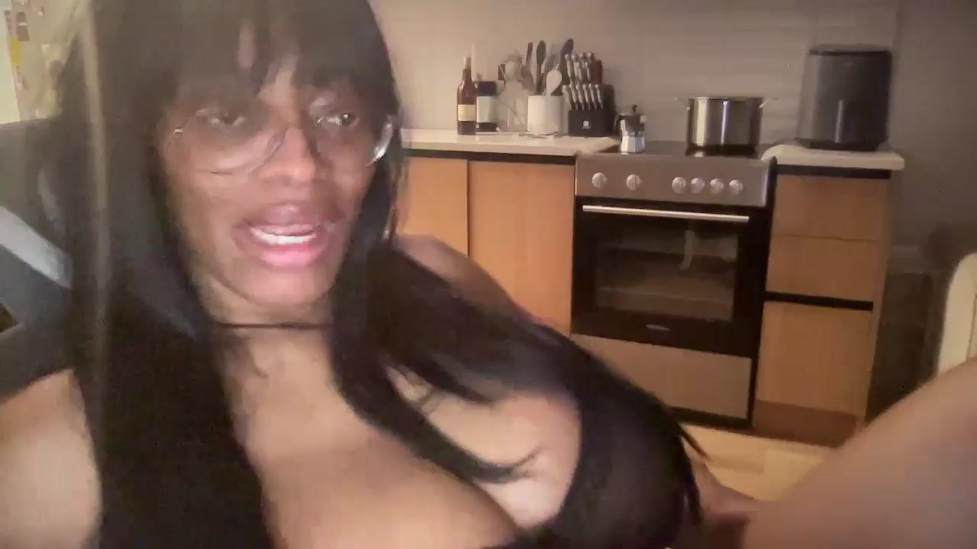 Gallery image thumbnail from LOFIBUNNYx3's myfreecams stream on, 06/17/2024, 09:07 image 20 of 20