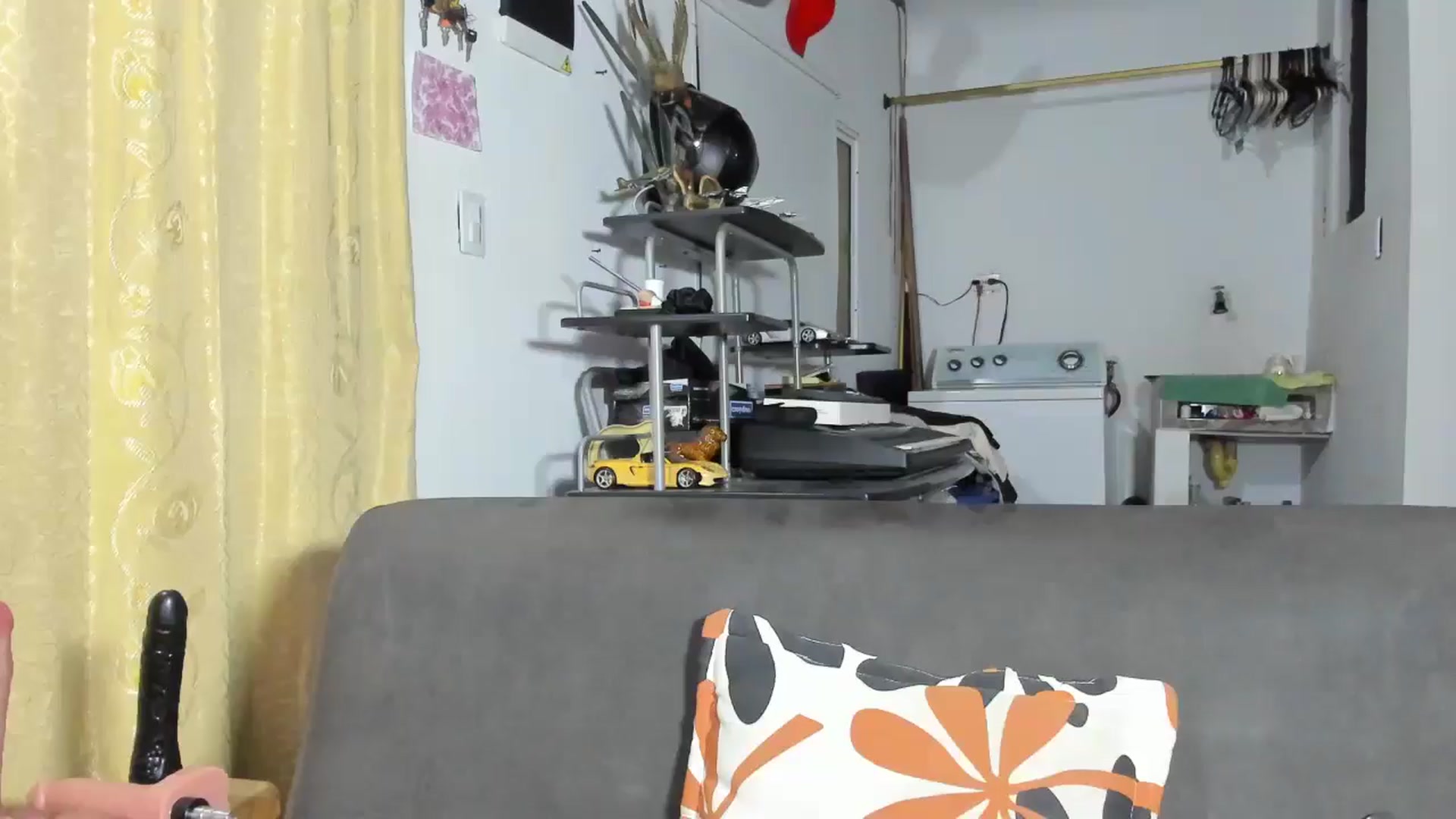 Gallery image thumbnail from LORETTA_1's myfreecams stream on, 09/17/2025, 07:06 image 1 of 20