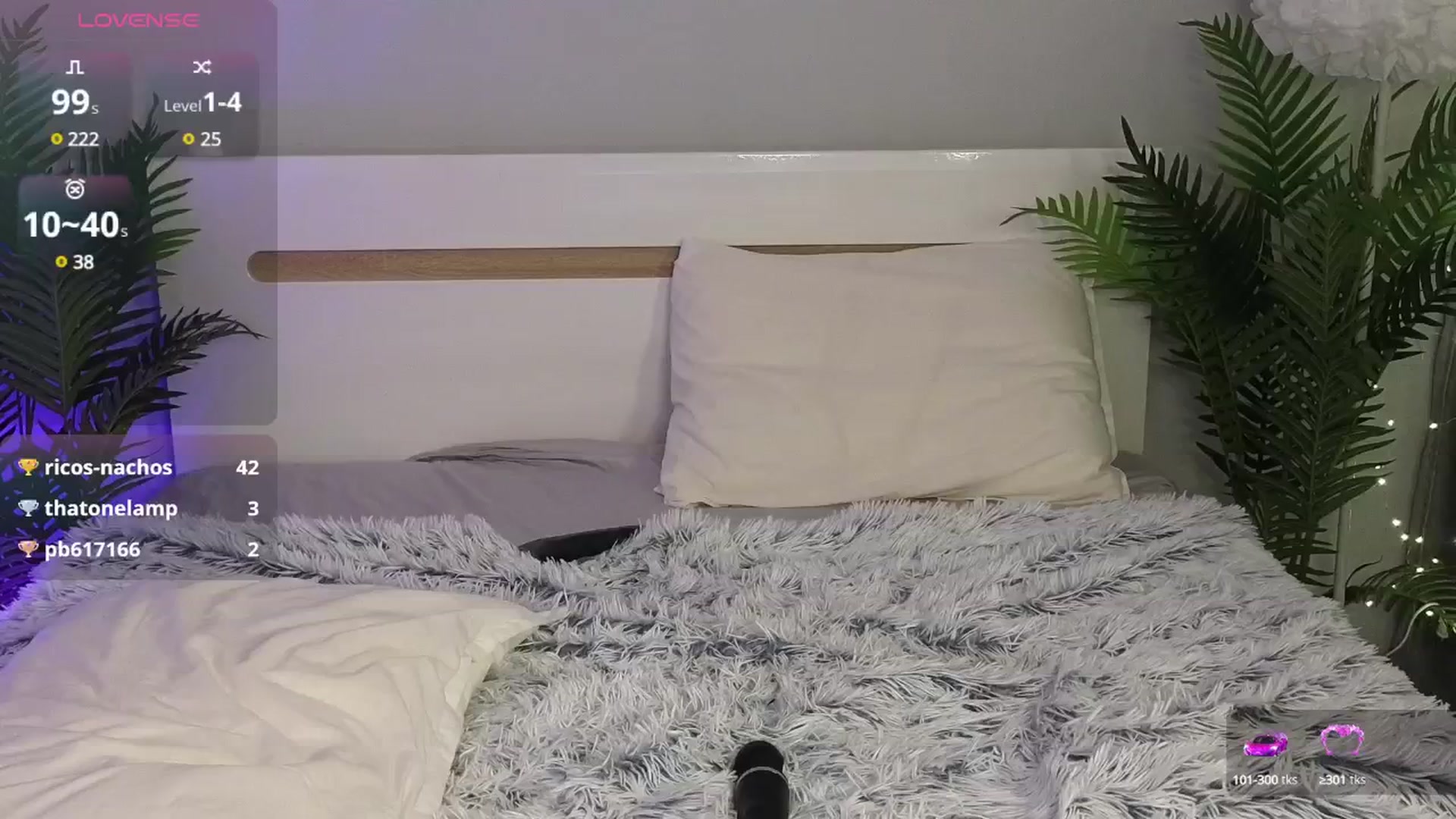 Gallery image thumbnail from LOVELYLilyy's myfreecams stream on, 10/03/2024, 19:05 image 2 of 20