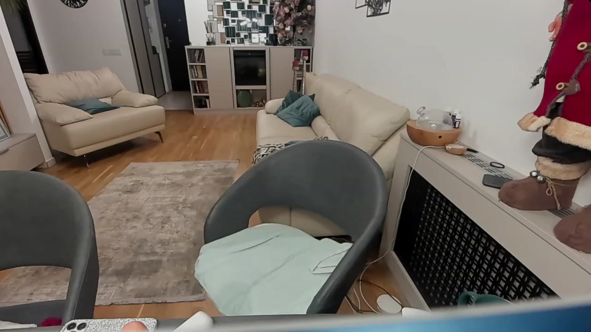 Gallery image thumbnail from LOVE_CATALINA's myfreecams stream on, 01/01/2023, 17:50 image 6 of 20