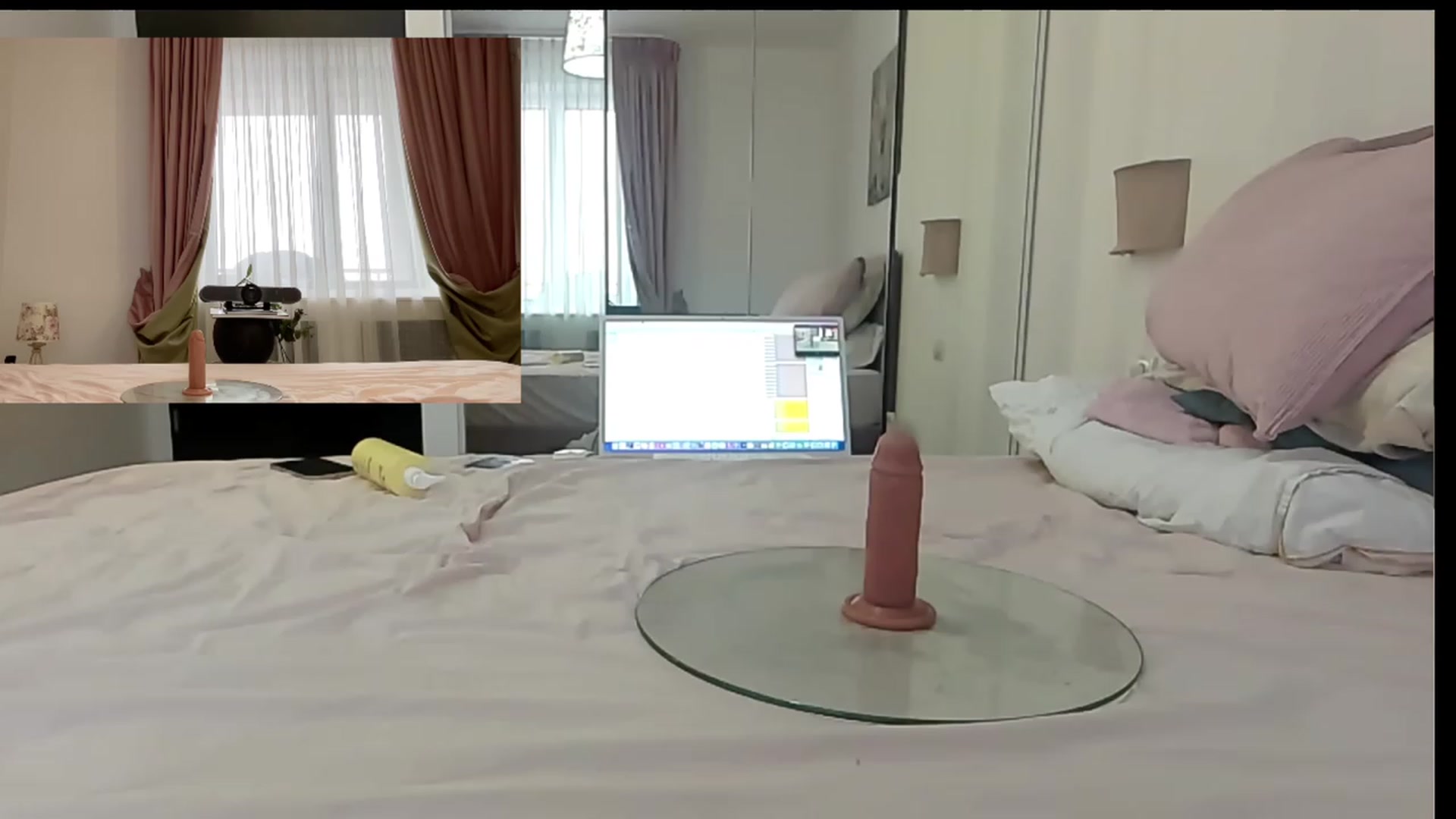 Gallery image thumbnail from LOVE_CATALINA's myfreecams stream on, 02/02/2023, 13:09 image 5 of 20