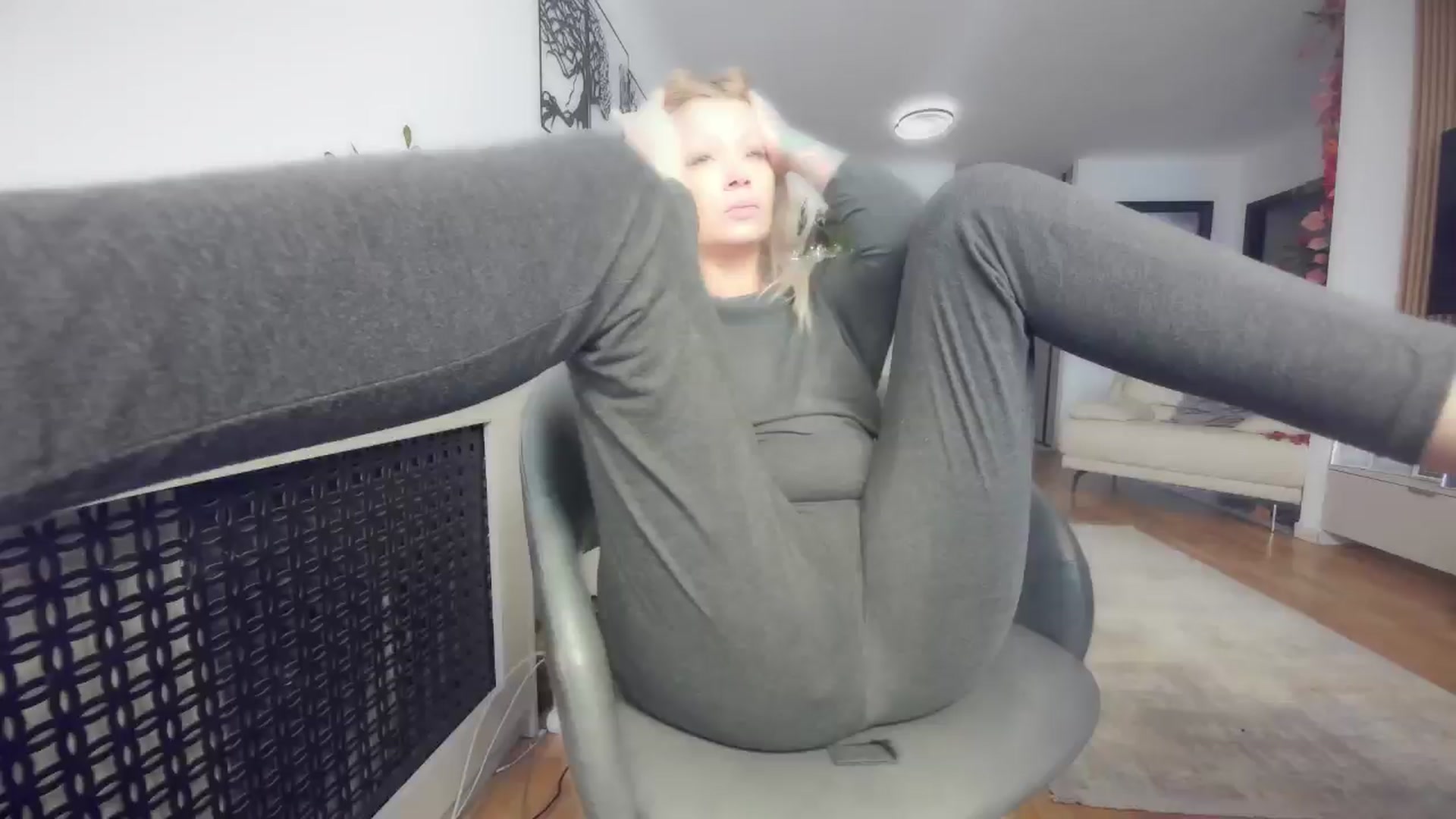 Gallery image thumbnail from LOVE_CATALINA's myfreecams stream on, 12/27/2025, 13:24 image 3 of 20