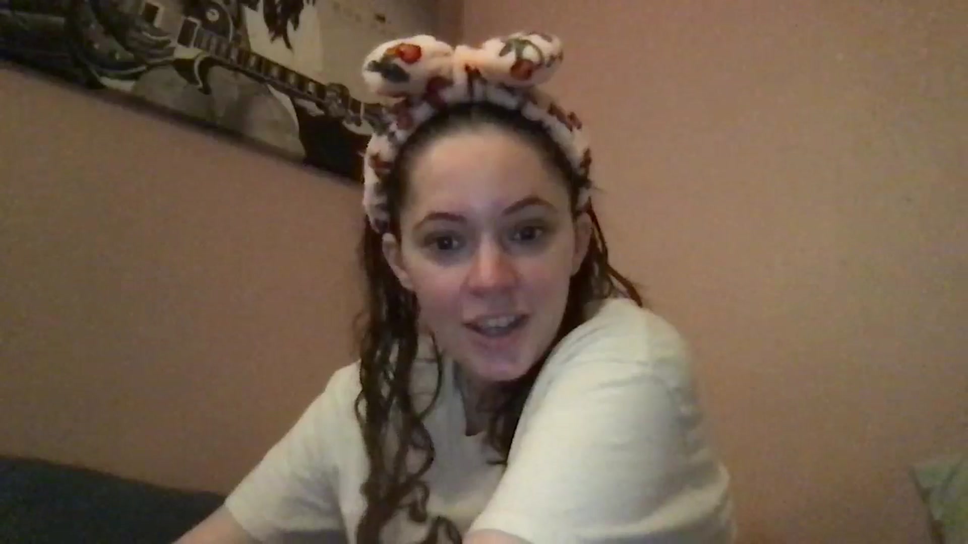 Gallery image thumbnail from LOVE_SOPHIA's myfreecams stream on, 07/16/2024, 08:59 image 5 of 20