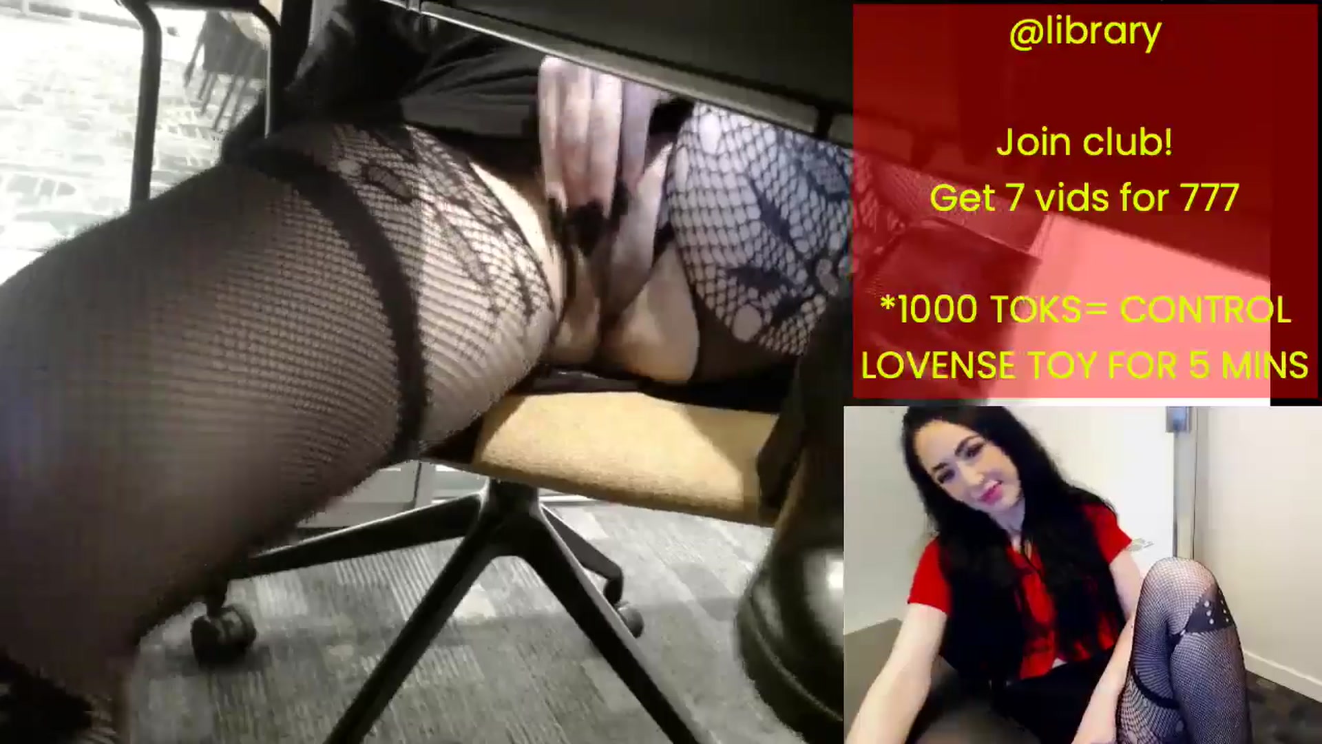 Gallery image thumbnail from LUCIE_LUVIT's myfreecams stream on, 08/04/2024, 02:07 image 15 of 20