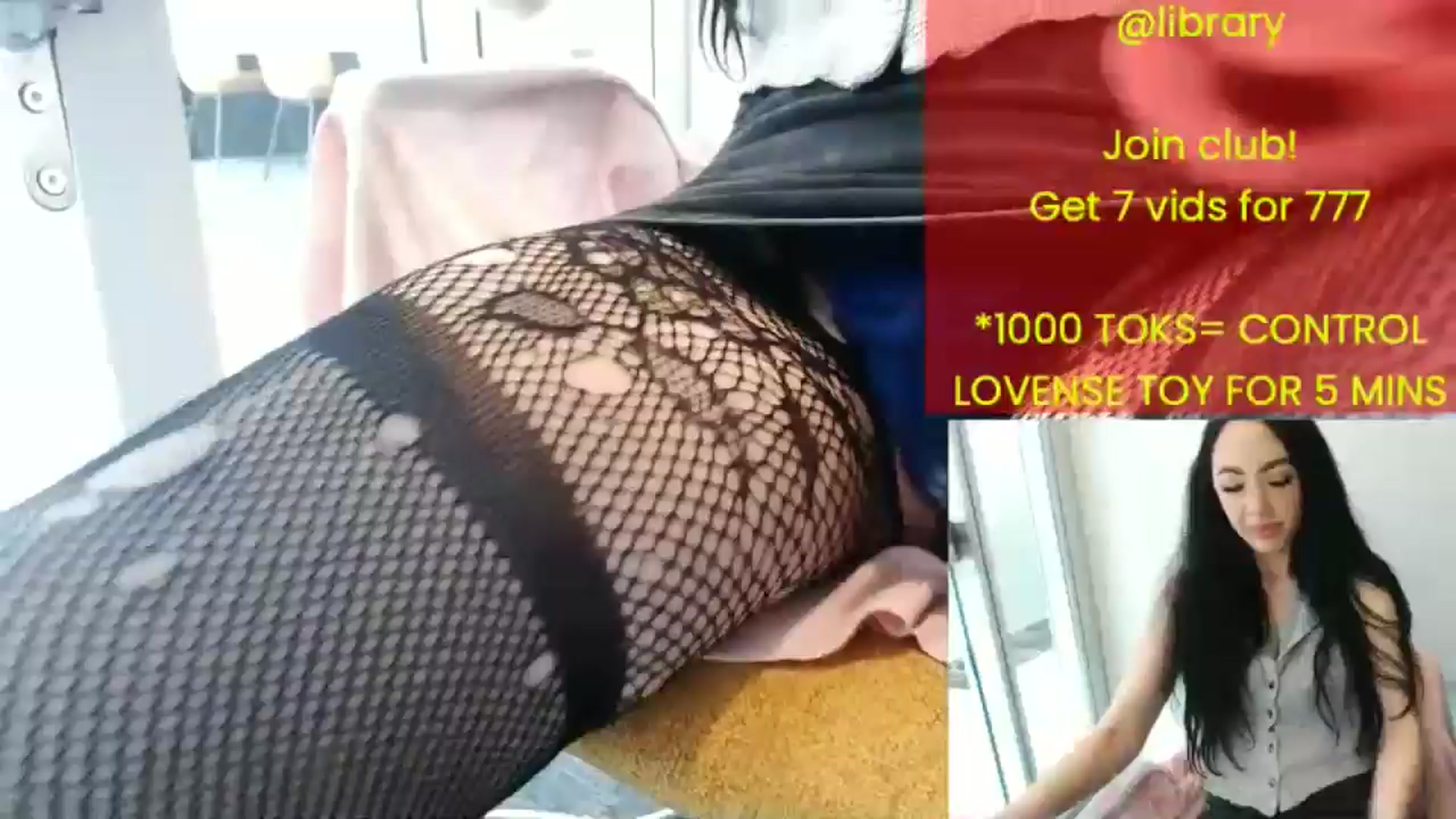 Gallery image thumbnail from LUCIE_LUVIT's myfreecams stream on, 08/04/2024, 20:24 image 10 of 20