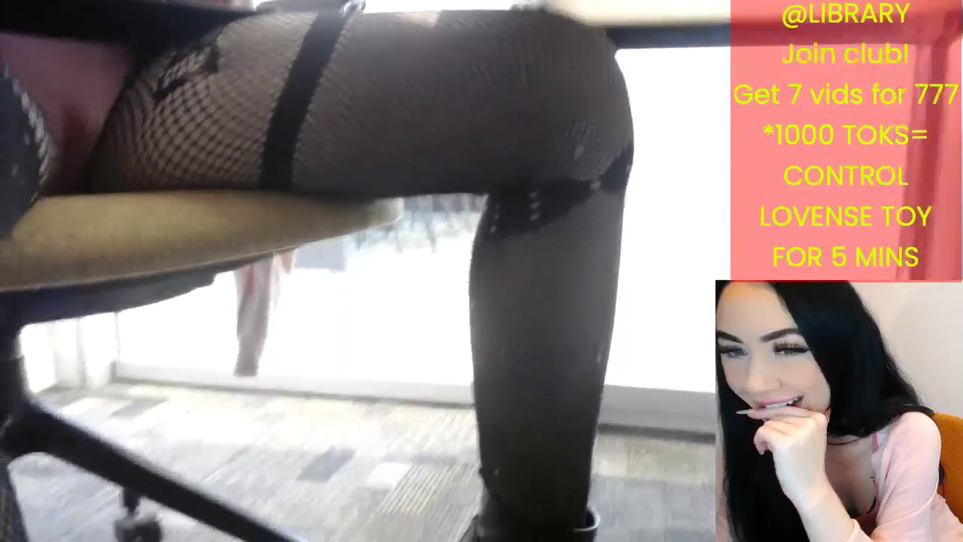 Gallery image thumbnail from LUCIE_LUVIT's myfreecams stream on, 08/06/2024, 14:02 image 10 of 20