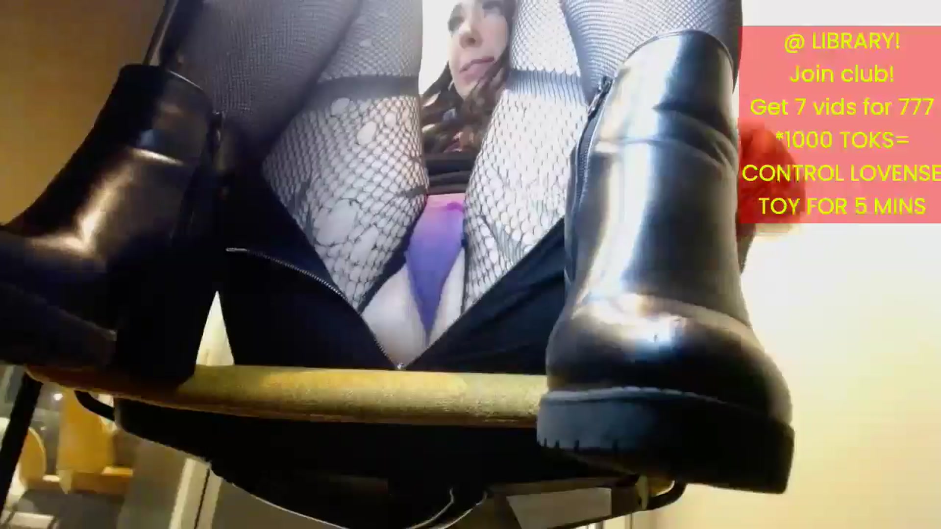 Gallery image thumbnail from LUCIE_LUVIT's myfreecams stream on, 08/22/2024, 01:51 image 9 of 20