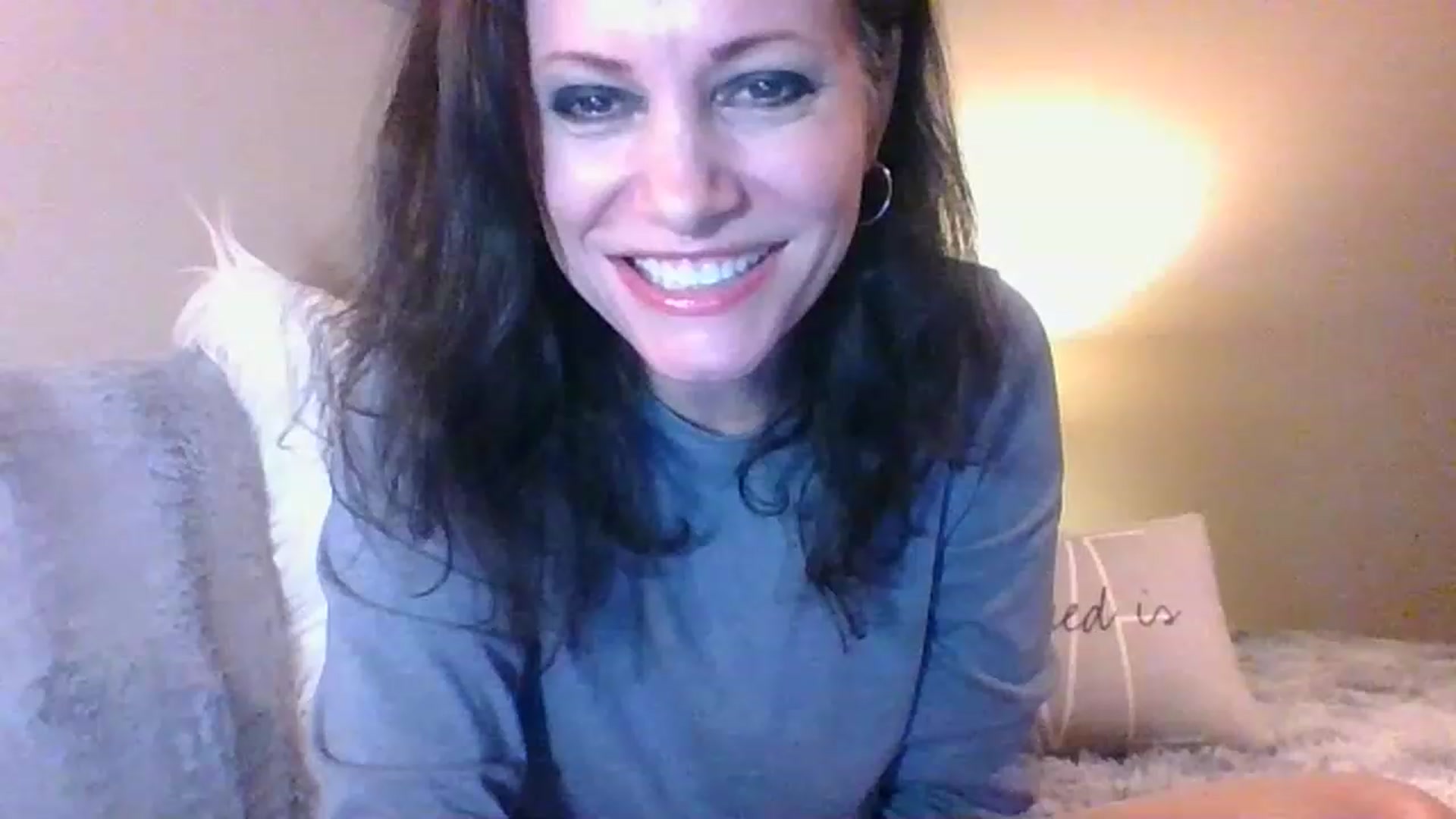 Gallery image thumbnail from LVDOLL's myfreecams stream on, 12/05/2022, 06:40 image 3 of 20
