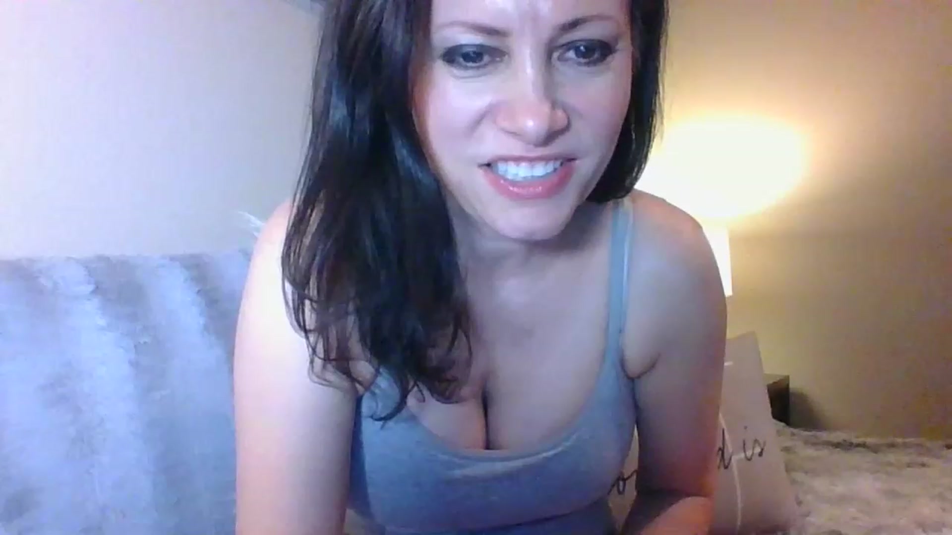 Gallery image thumbnail from LVDOLL's myfreecams stream on, 12/06/2022, 05:29 image 2 of 20