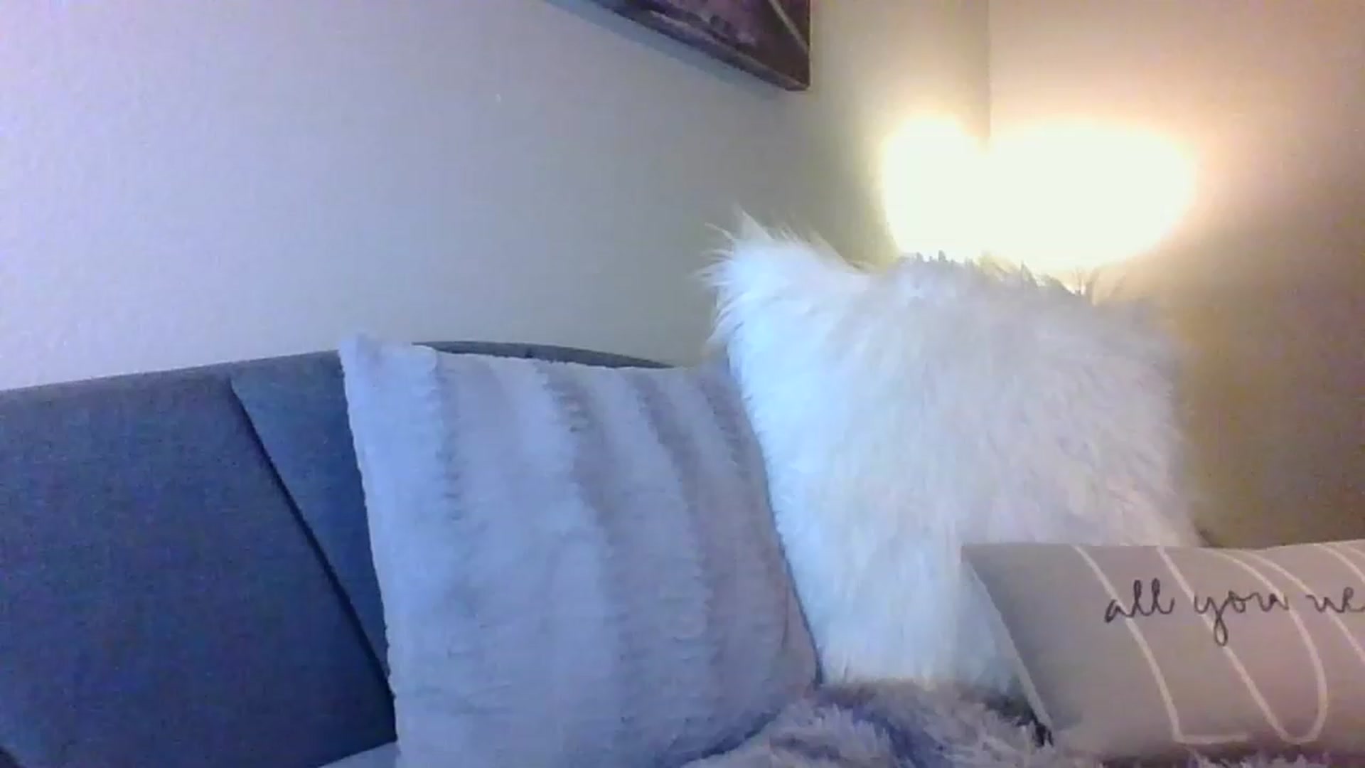 Gallery image thumbnail from LVDOLL's myfreecams stream on, 12/06/2022, 08:08 image 10 of 20