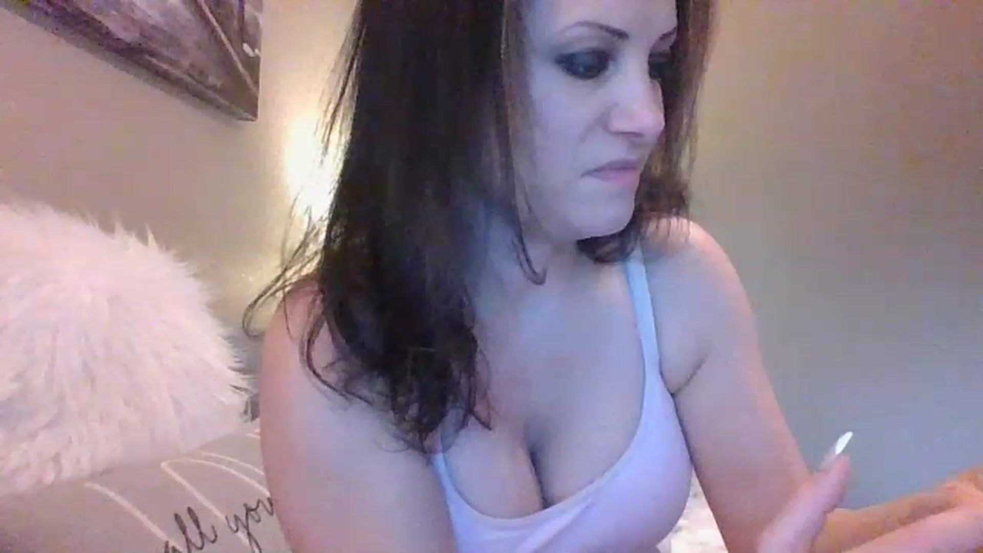 Gallery image thumbnail from LVDOLL's myfreecams stream on, 12/07/2022, 22:37 image 15 of 20