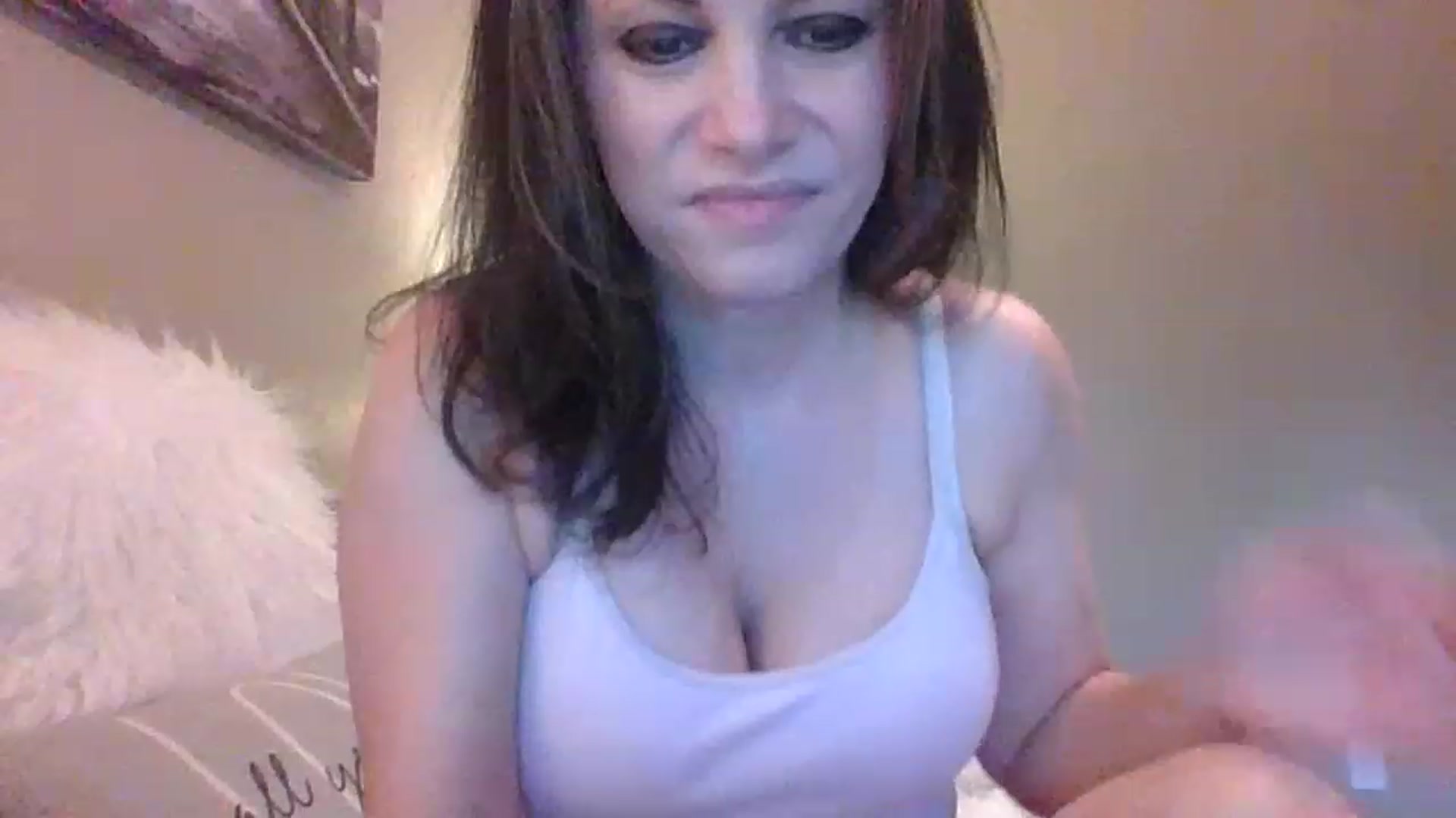 Gallery image thumbnail from LVDOLL's myfreecams stream on, 12/07/2022, 22:37 image 11 of 20