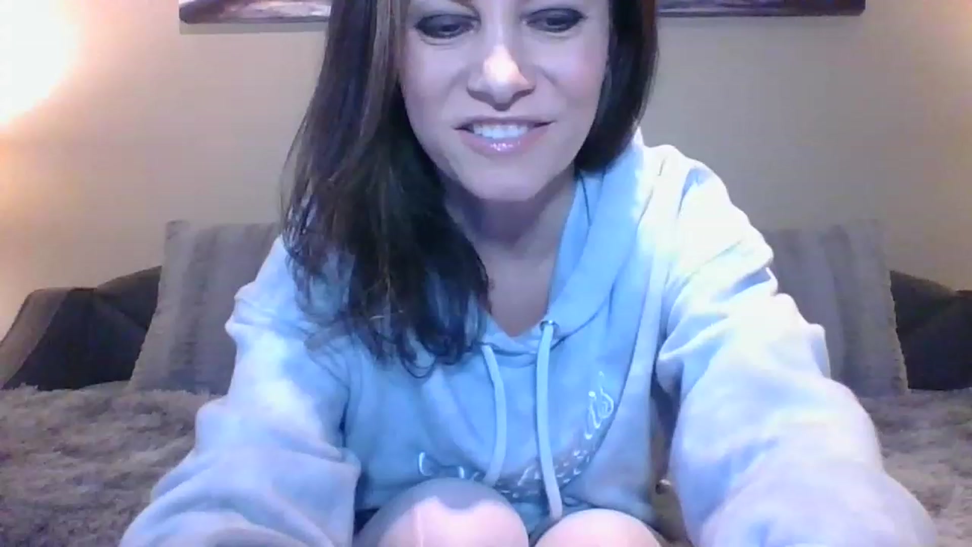 Gallery image thumbnail from LVDOLL's myfreecams stream on, 12/18/2022, 23:03 image 12 of 20