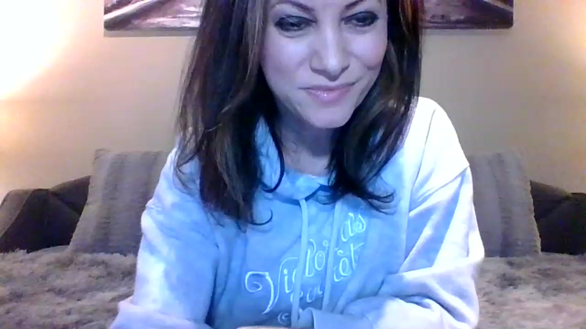 Gallery image thumbnail from LVDOLL's myfreecams stream on, 12/19/2022, 24:07 image 7 of 20
