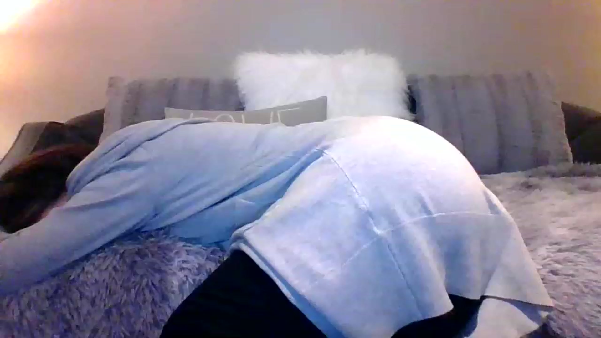 Gallery image thumbnail from LVDOLL's myfreecams stream on, 12/19/2022, 05:41 image 20 of 20