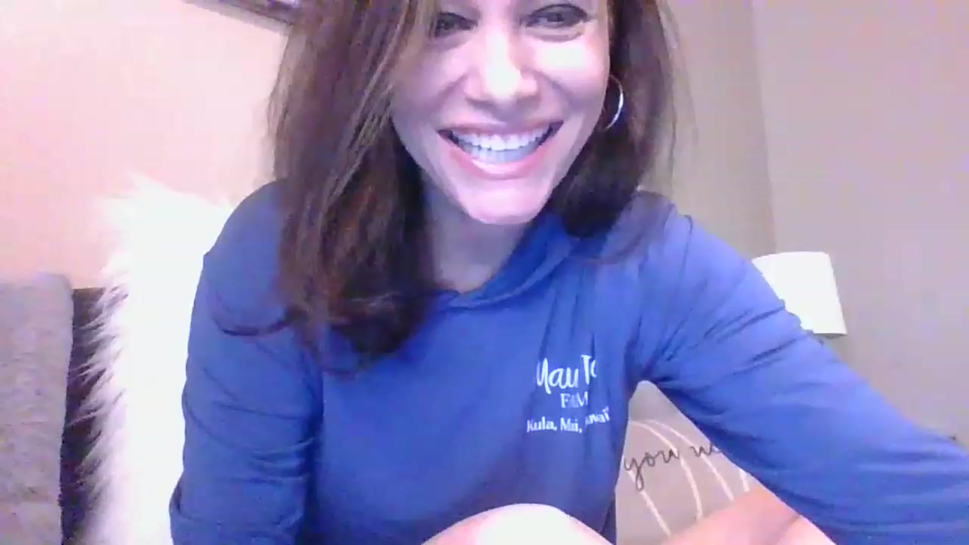 Gallery image thumbnail from LVDOLL's myfreecams stream on, 12/19/2022, 20:16 image 19 of 20