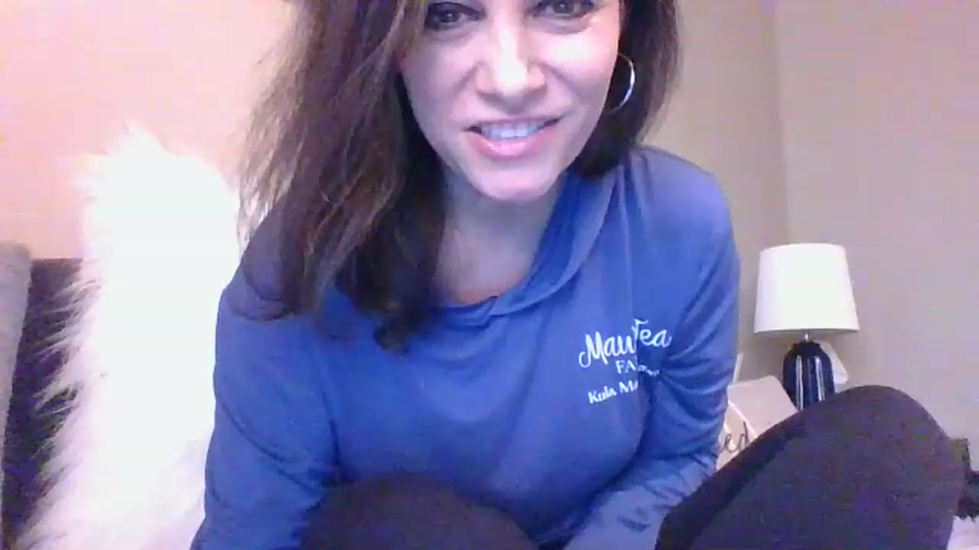 Gallery image thumbnail from LVDOLL's myfreecams stream on, 12/19/2022, 20:16 image 1 of 20