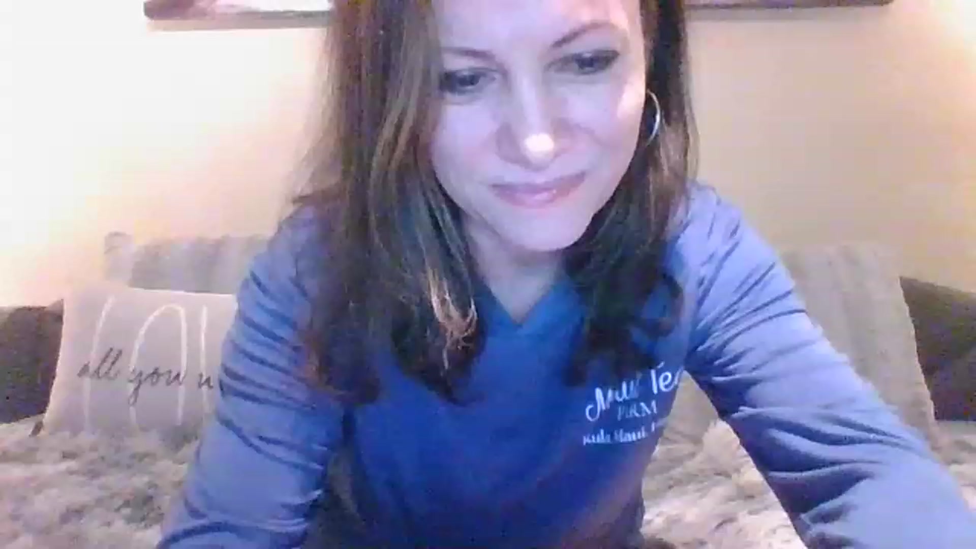 Gallery image thumbnail from LVDOLL's myfreecams stream on, 12/20/2022, 06:19 image 8 of 20