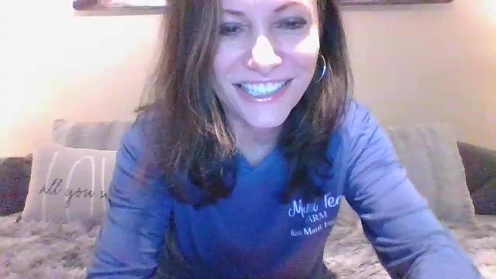 Gallery image thumbnail from LVDOLL's myfreecams stream on, 12/20/2022, 06:19 image 9 of 20