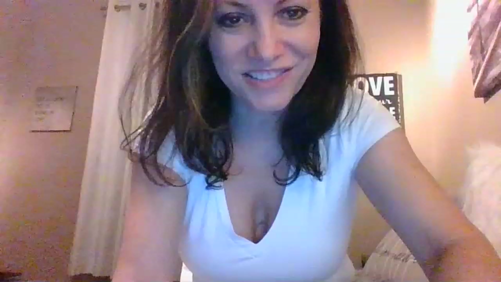 Gallery image thumbnail from LVDOLL's myfreecams stream on, 12/20/2022, 09:08 image 10 of 20