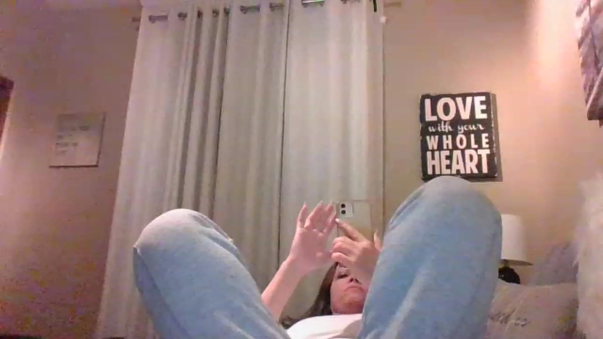 Gallery image thumbnail from LVDOLL's myfreecams stream on, 12/20/2022, 09:08 image 15 of 20