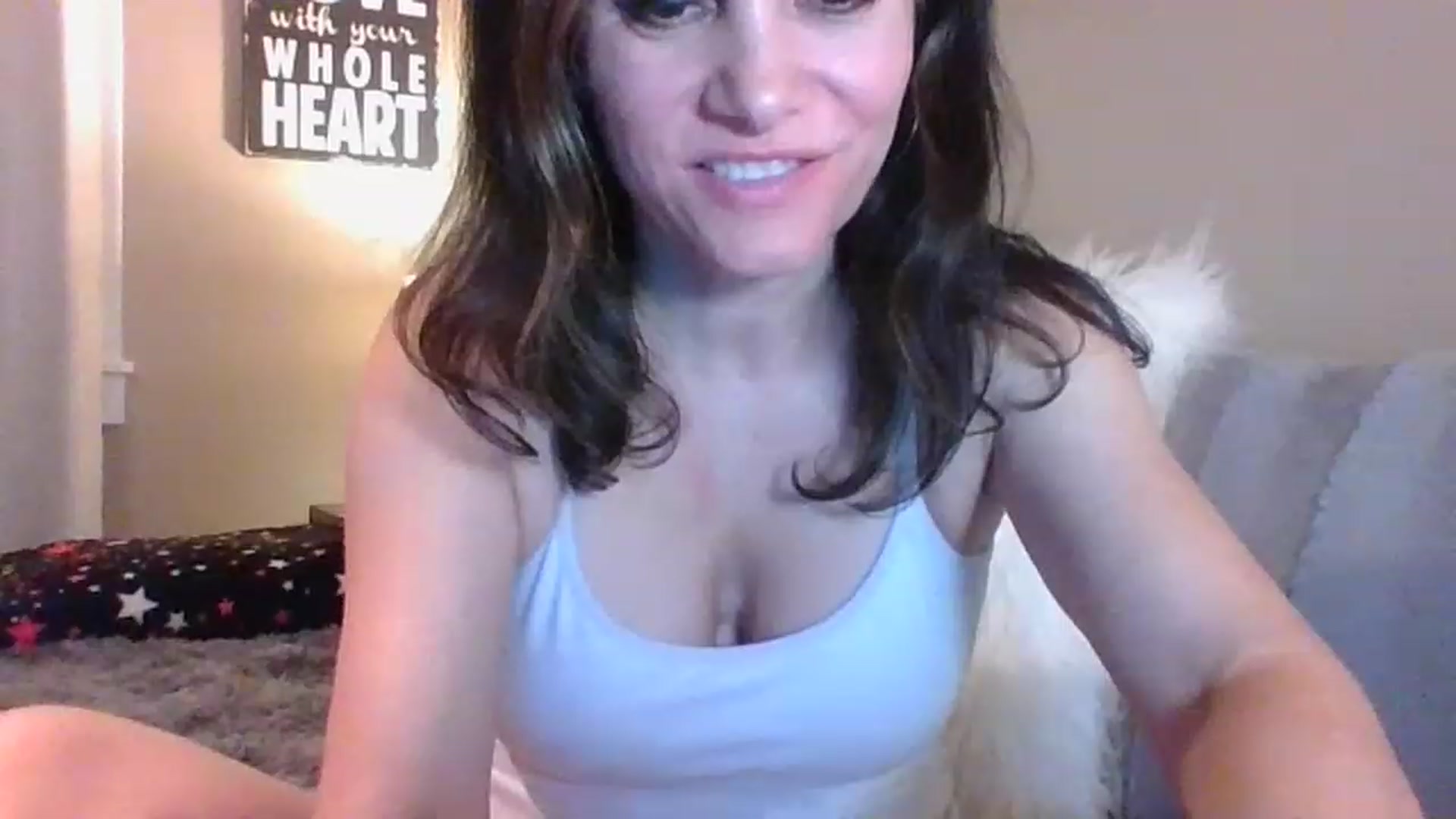 Gallery image thumbnail from LVDOLL's myfreecams stream on, 12/27/2022, 08:05 image 11 of 20