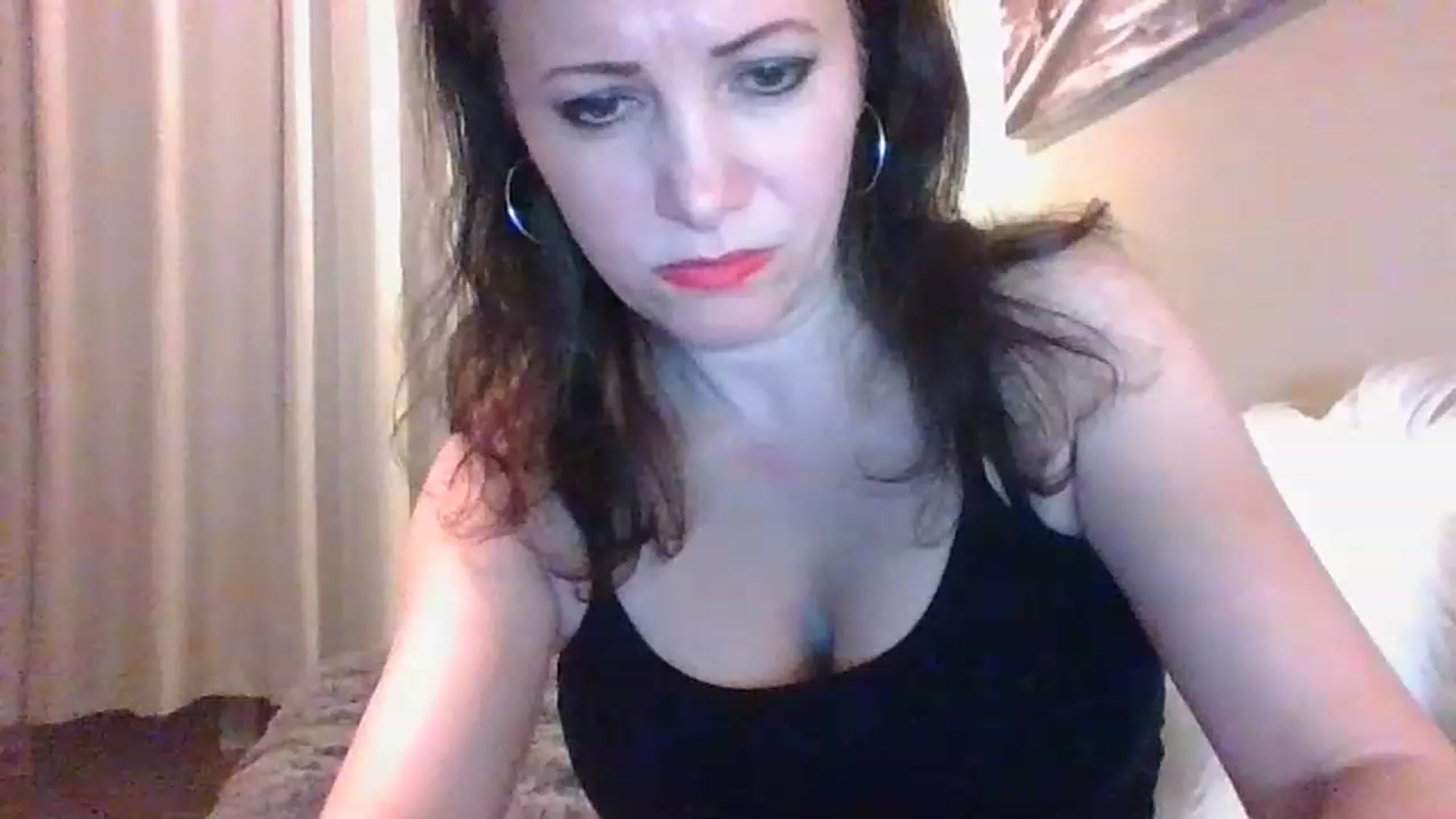 Gallery image thumbnail from LVDOLL's myfreecams stream on, 12/28/2022, 01:43 image 5 of 20